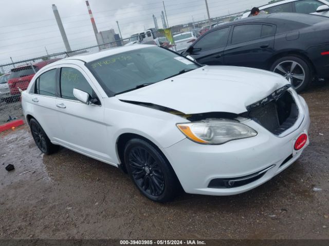 CHRYSLER 200 2013 1c3ccbcg6dn673445