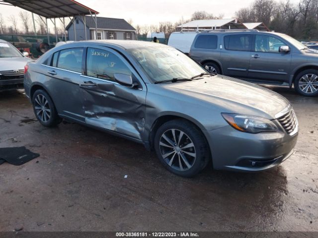 CHRYSLER 200 2013 1c3ccbcg8dn523529