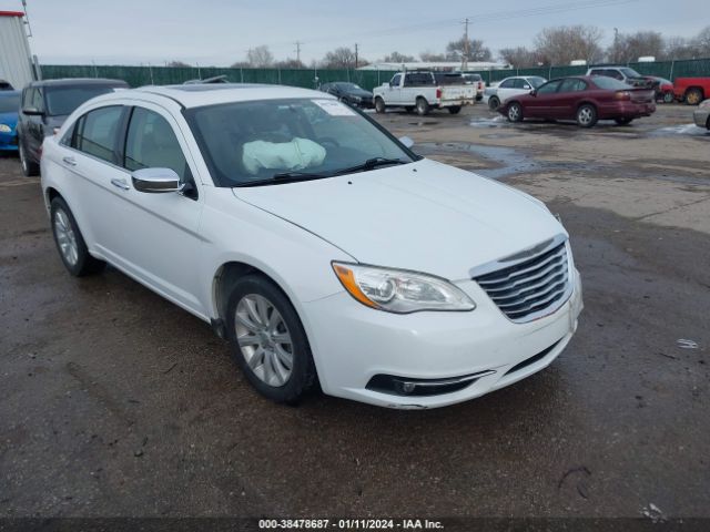 CHRYSLER 200 2013 1c3ccbcg8dn651253