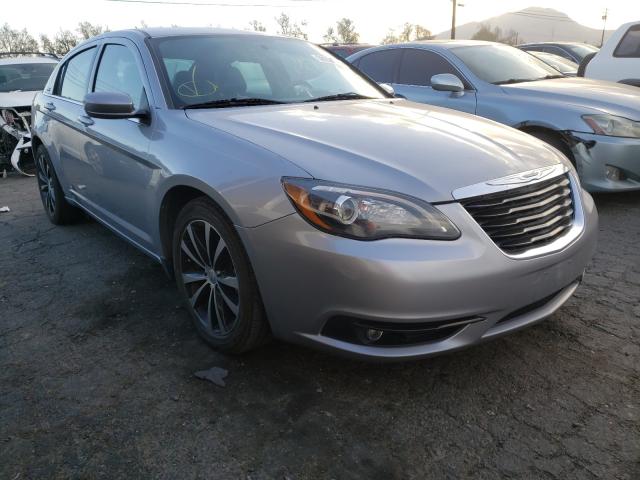 CHRYSLER 200 LIMITE 2013 1c3ccbcg8dn729286