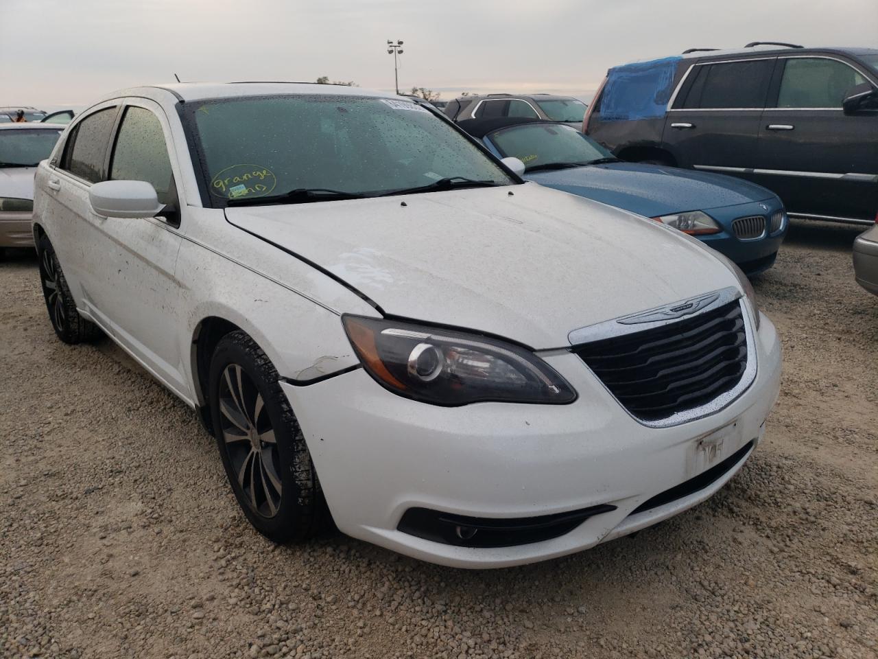 CHRYSLER 200 2014 1c3ccbcg9en185981