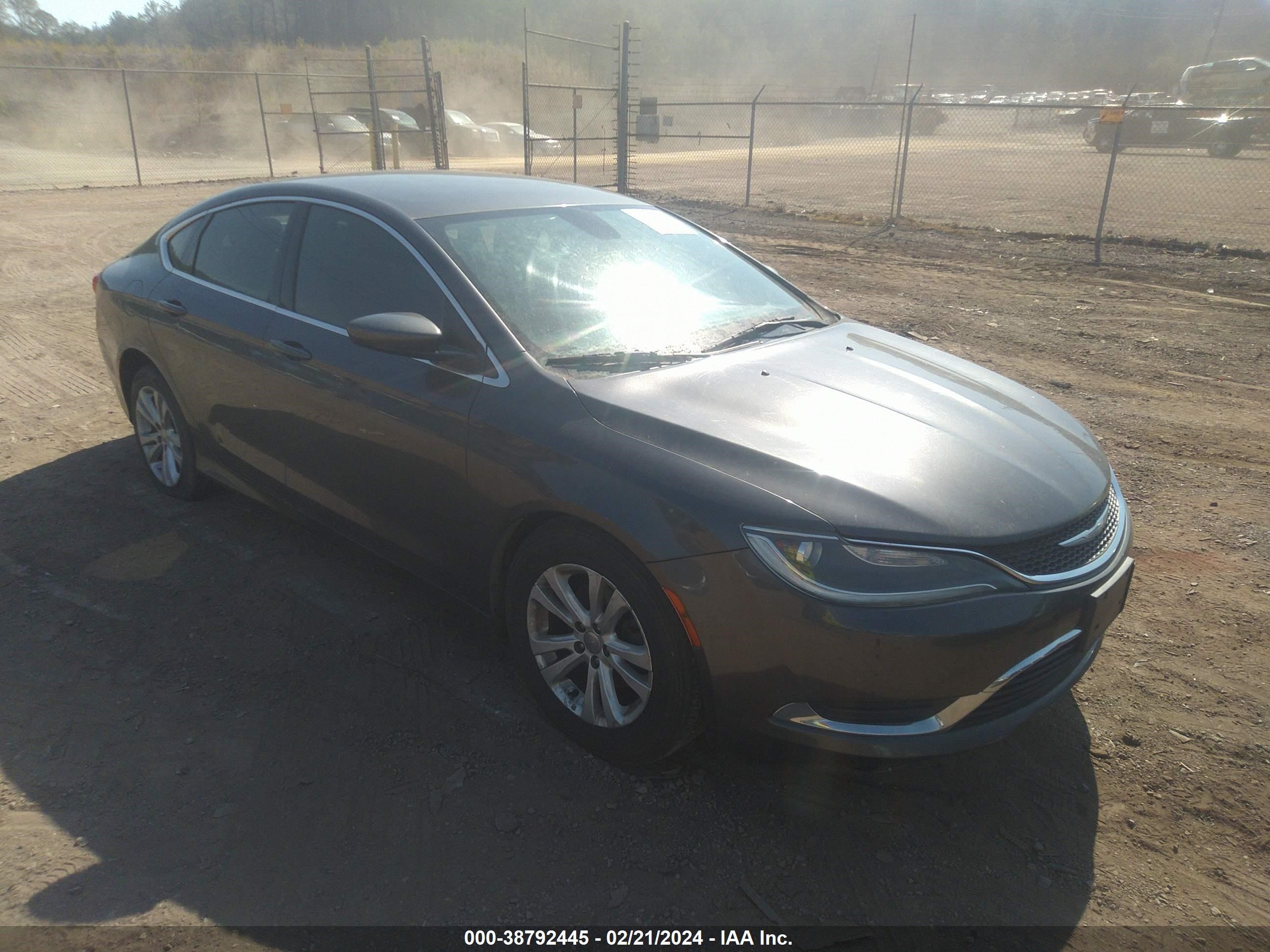 CHRYSLER 200 2015 1c3cccab0fn725409