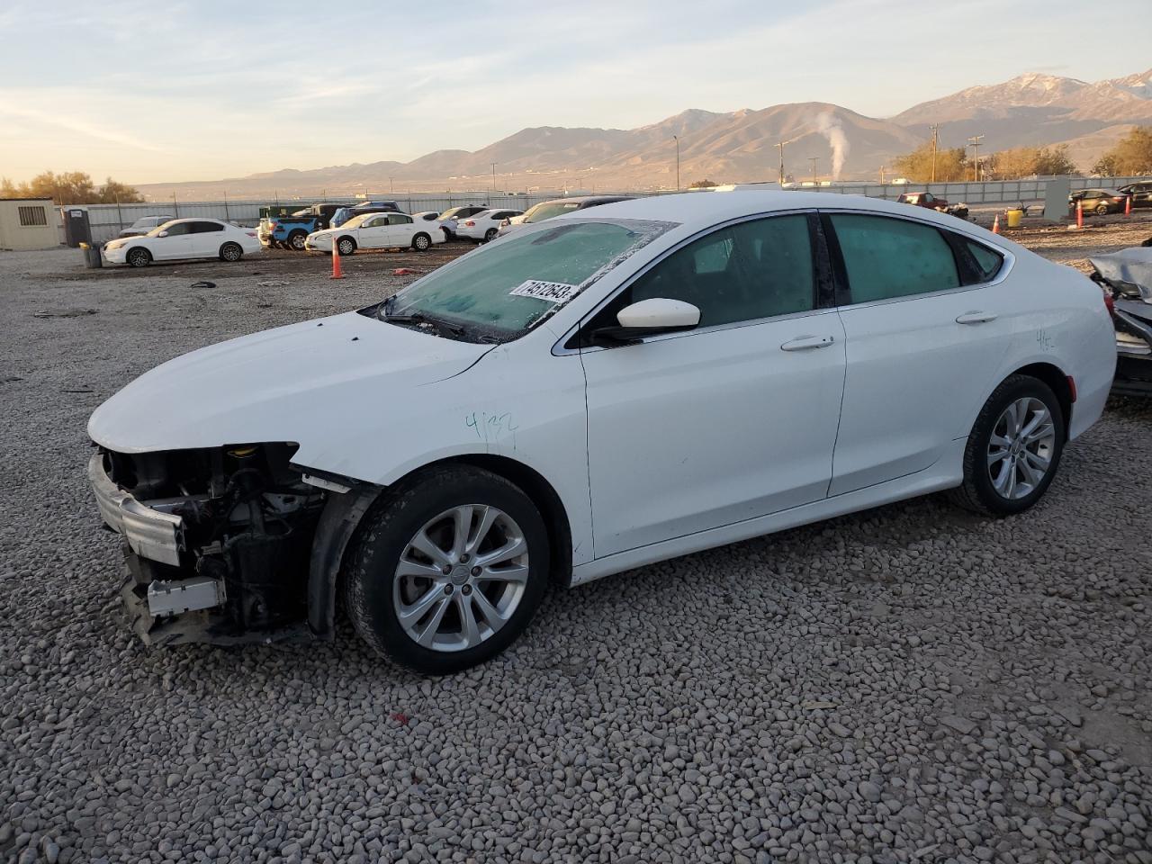 CHRYSLER 200 2015 1c3cccab1fn631362