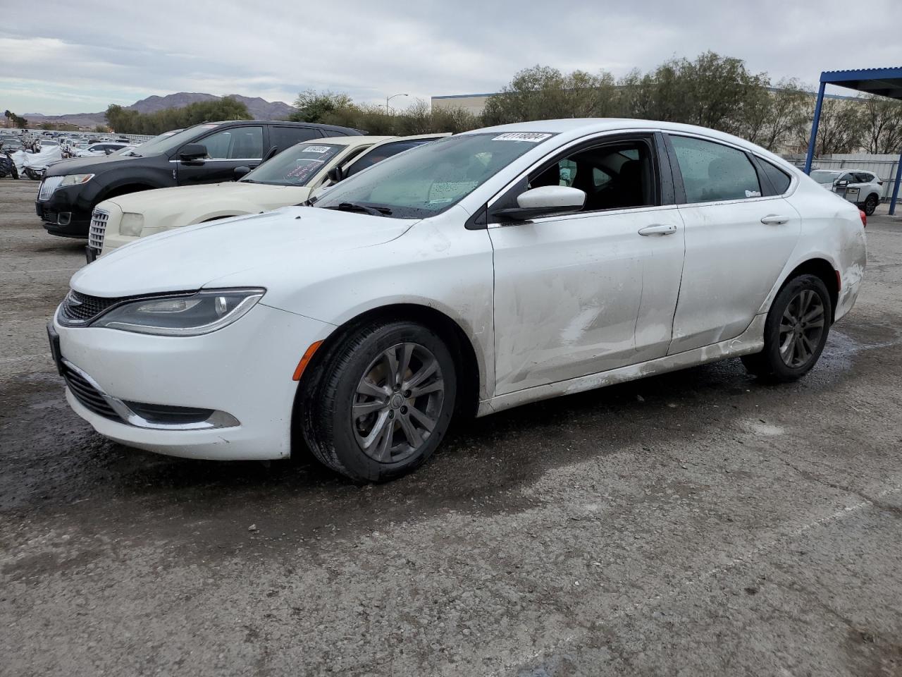 CHRYSLER 200 2015 1c3cccab2fn651846