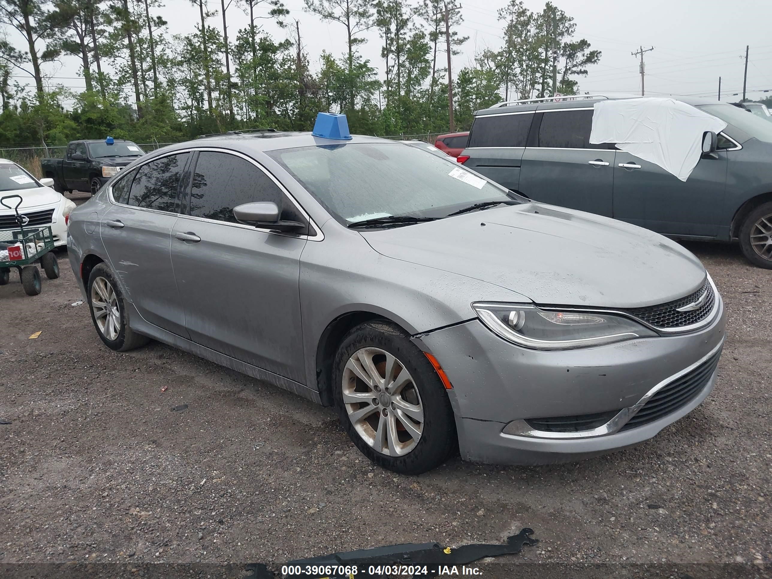 CHRYSLER 200 2015 1c3cccab6fn625024