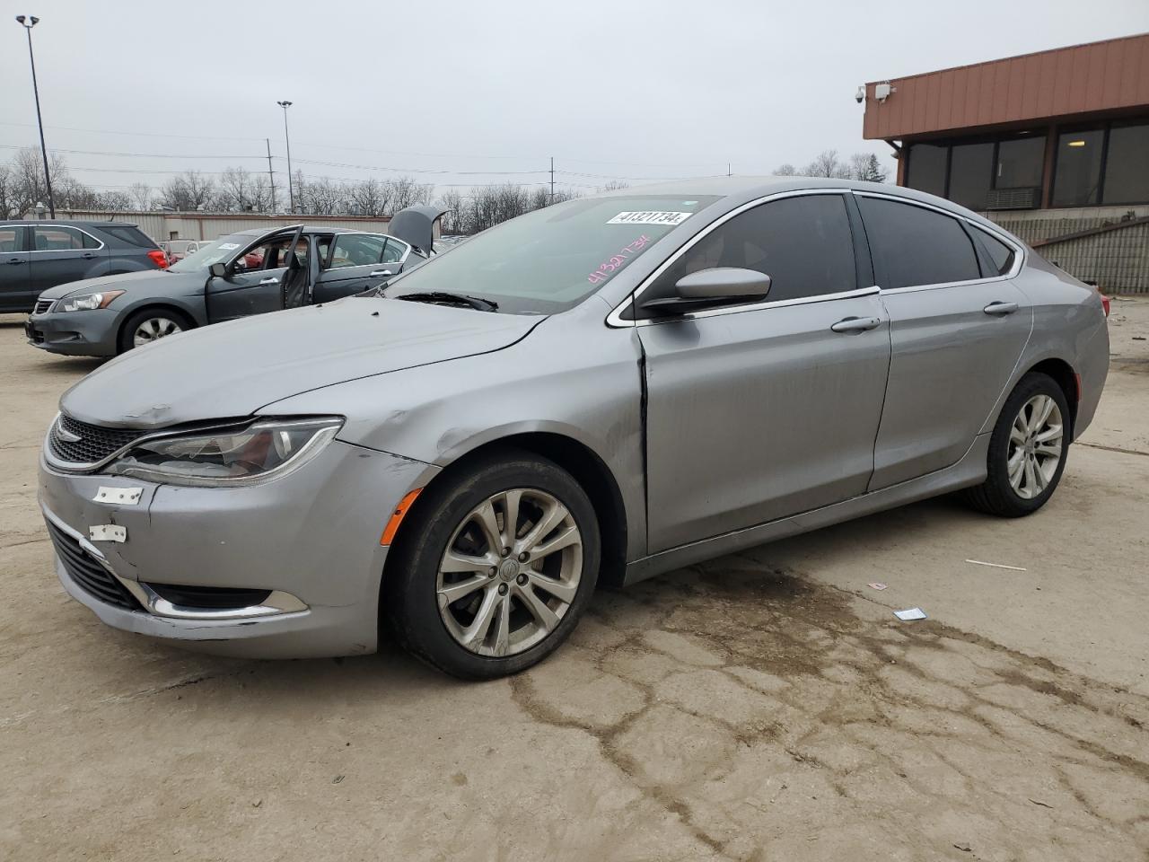 CHRYSLER 200 2015 1c3cccab6fn720425