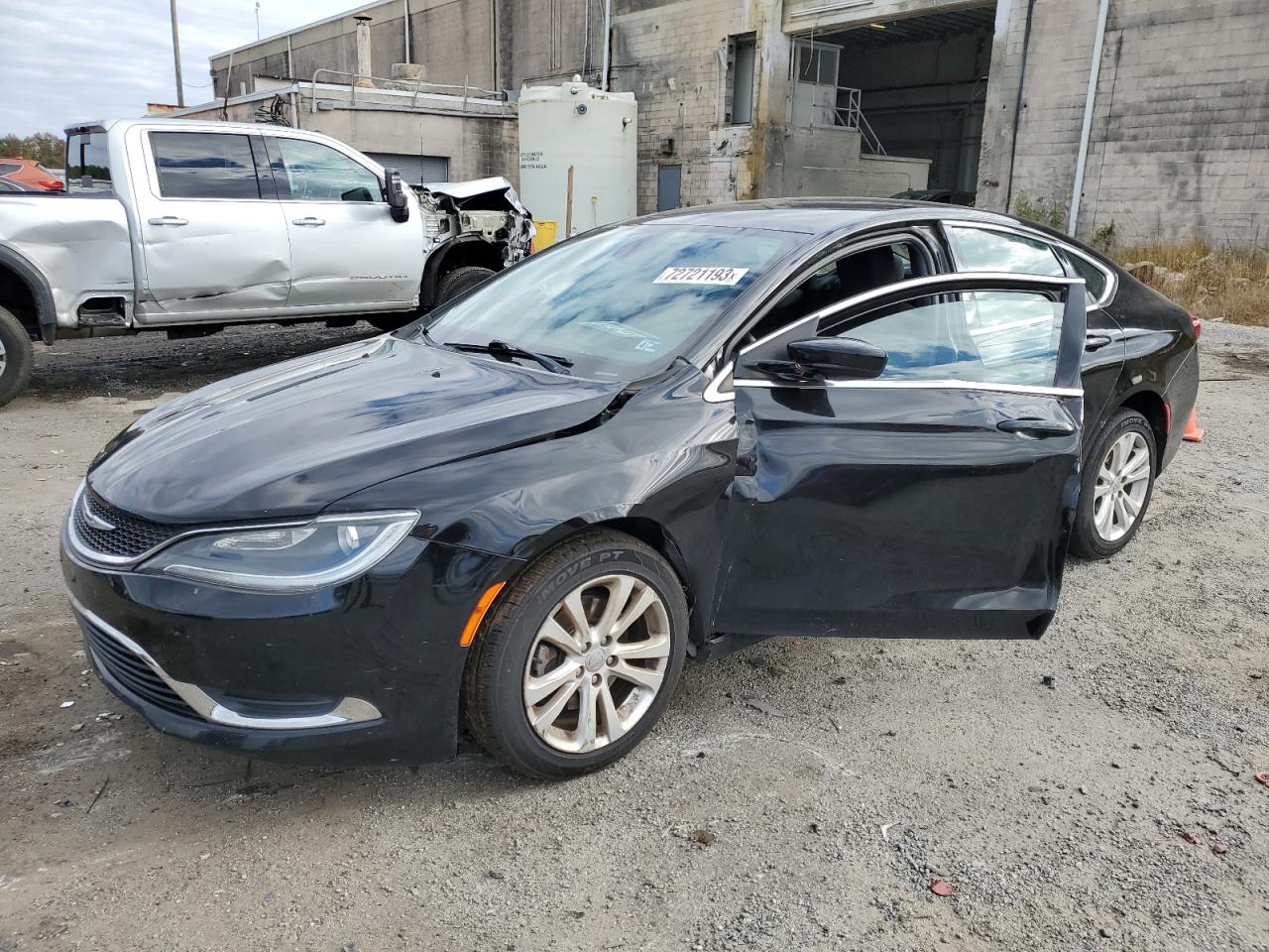 CHRYSLER 200 2015 1c3cccab7fn652197