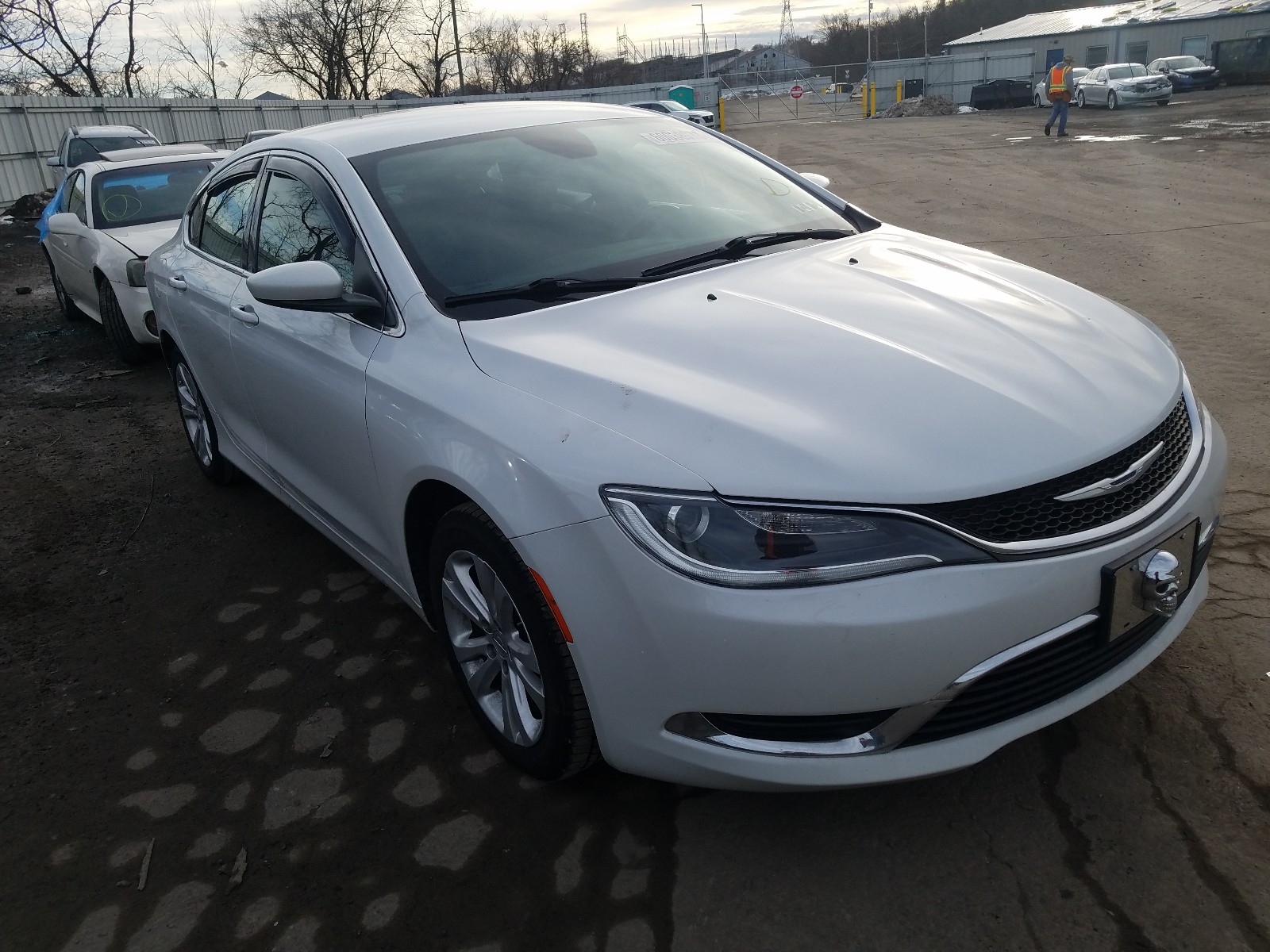 CHRYSLER 200 LIMITE 2015 1c3cccab7fn733524