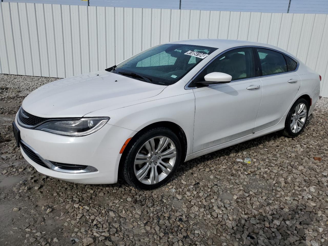 CHRYSLER 200 2015 1c3cccab8fn555879