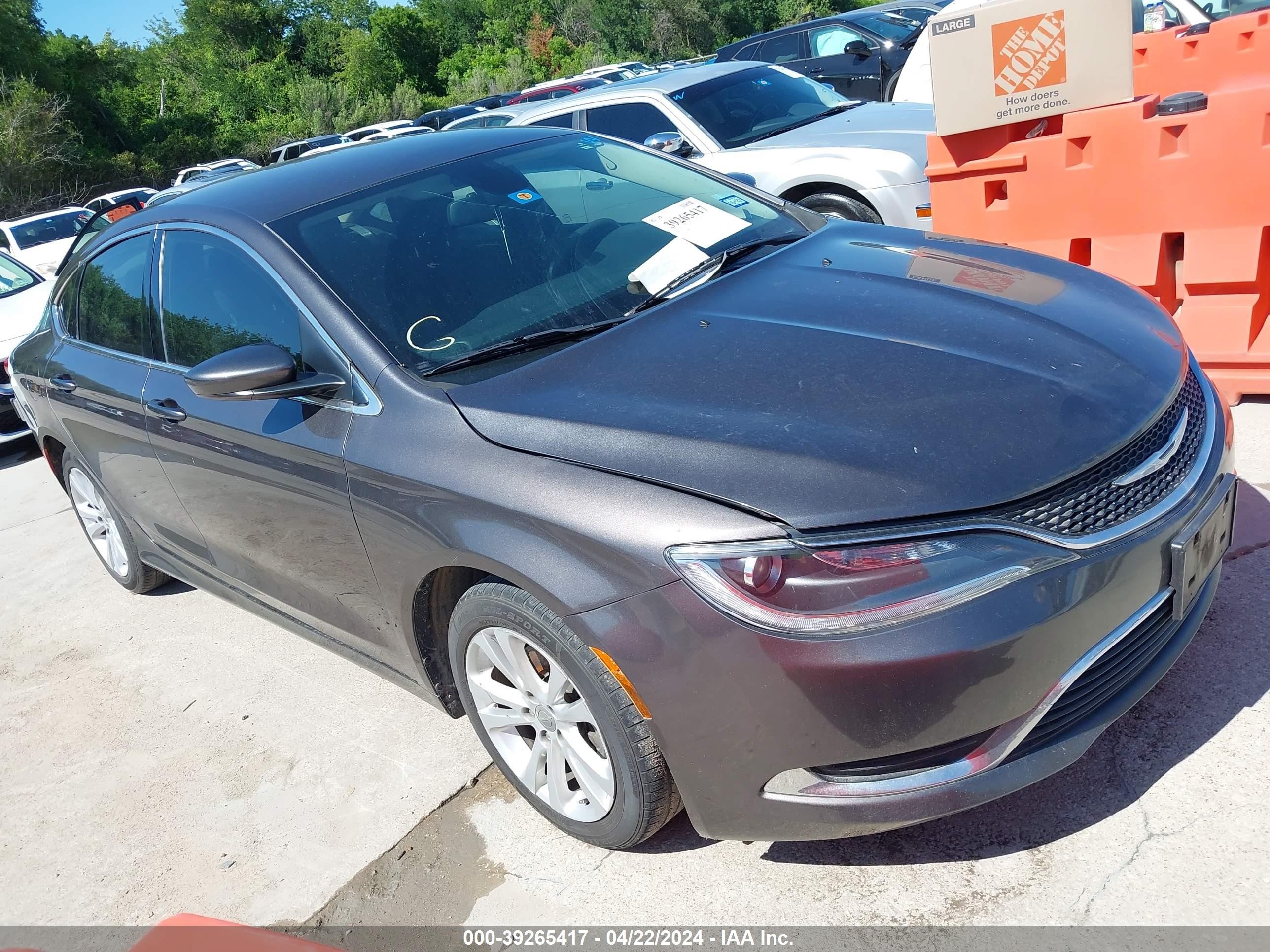 CHRYSLER 200 2015 1c3cccab8fn754818