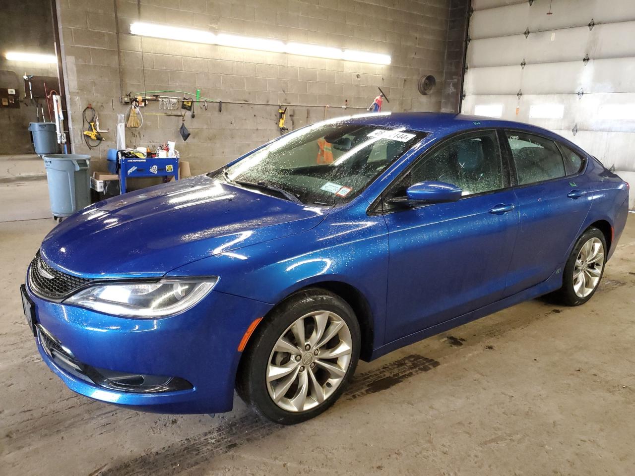 CHRYSLER 200 2015 1c3cccbb8fn613150