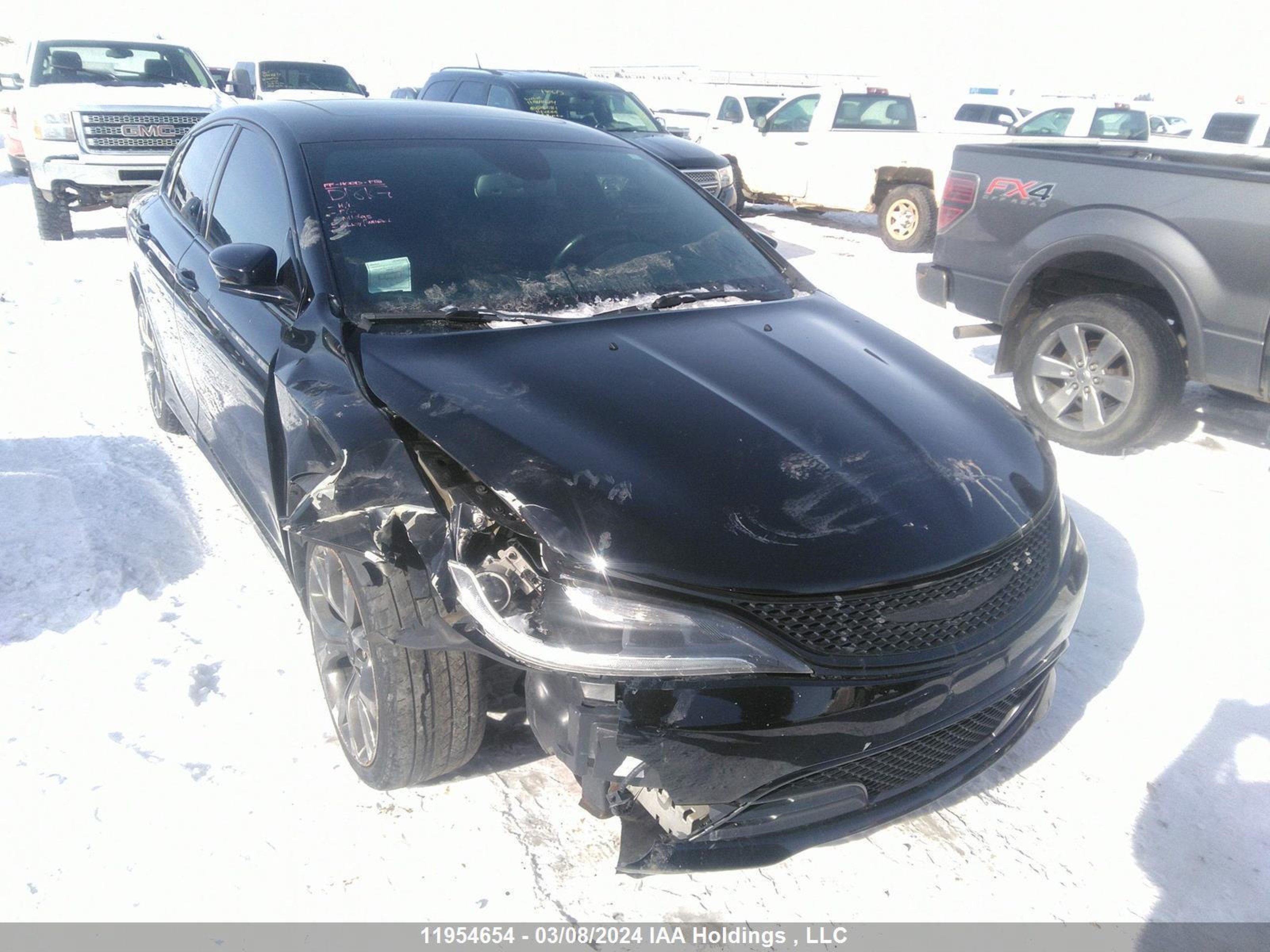 CHRYSLER 200 2015 1c3cccbg7fn718242