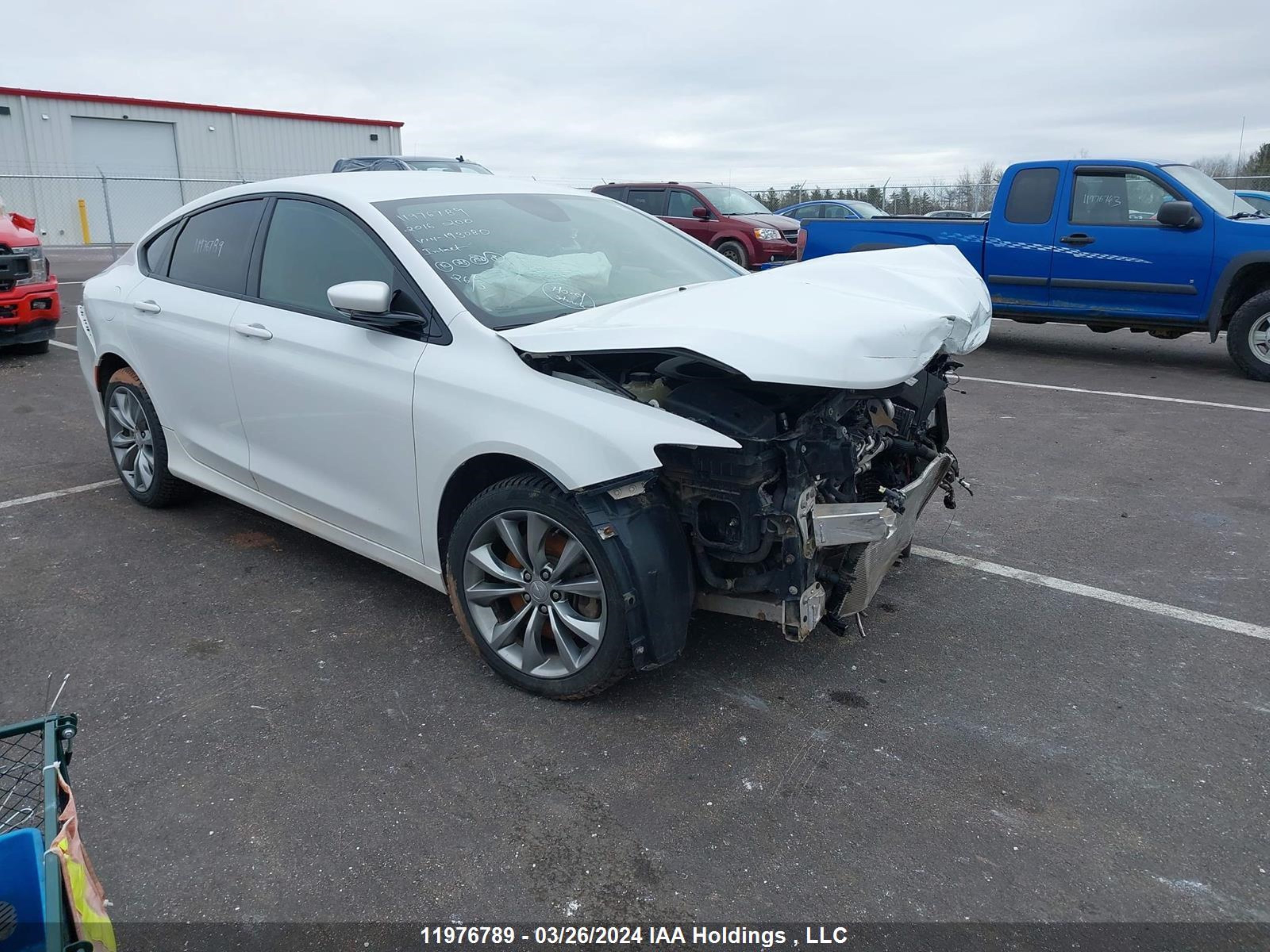 CHRYSLER 200 2016 1c3cccbg8gn193080