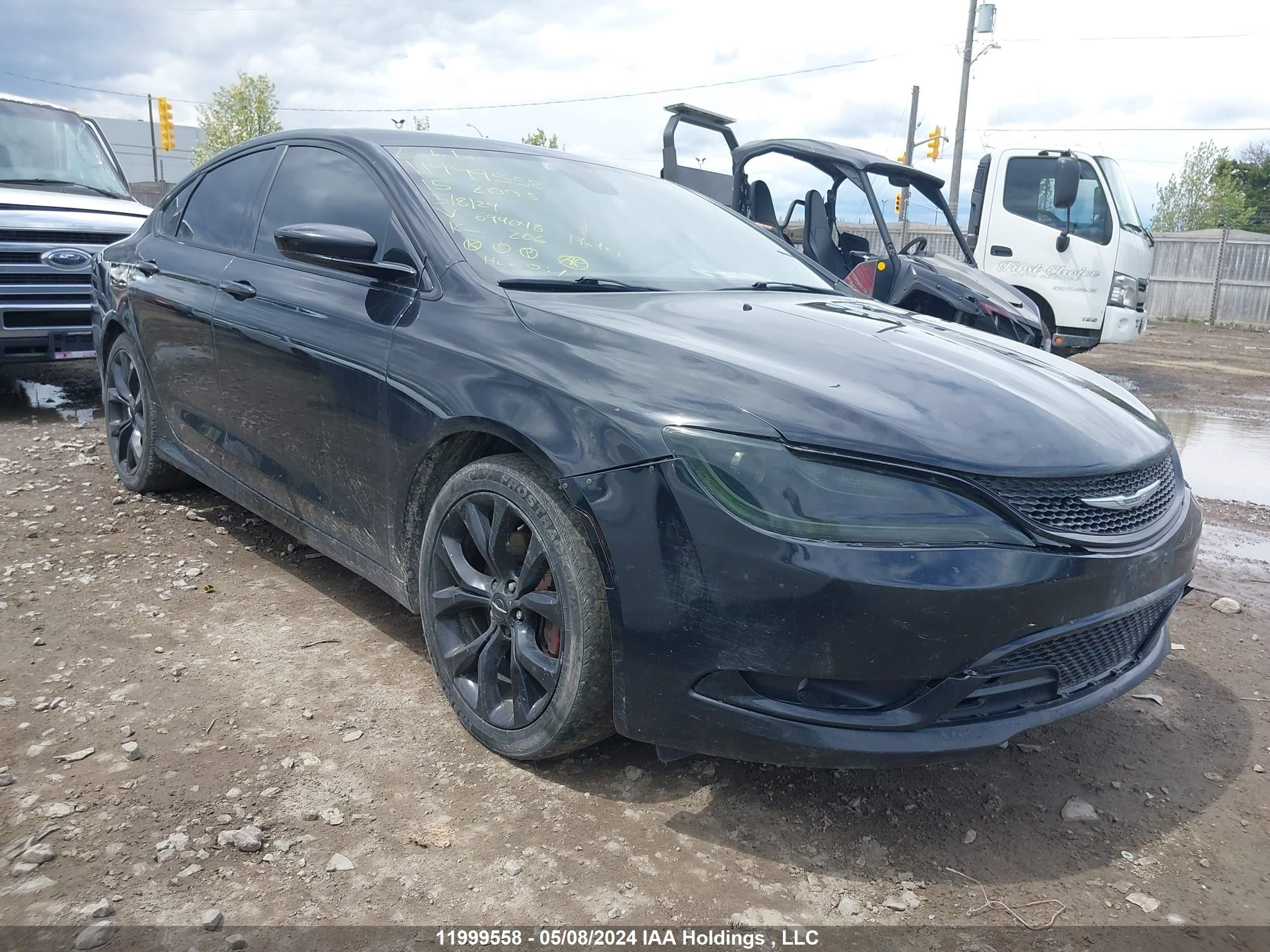 CHRYSLER 200 2015 1c3cccbgxfn694048