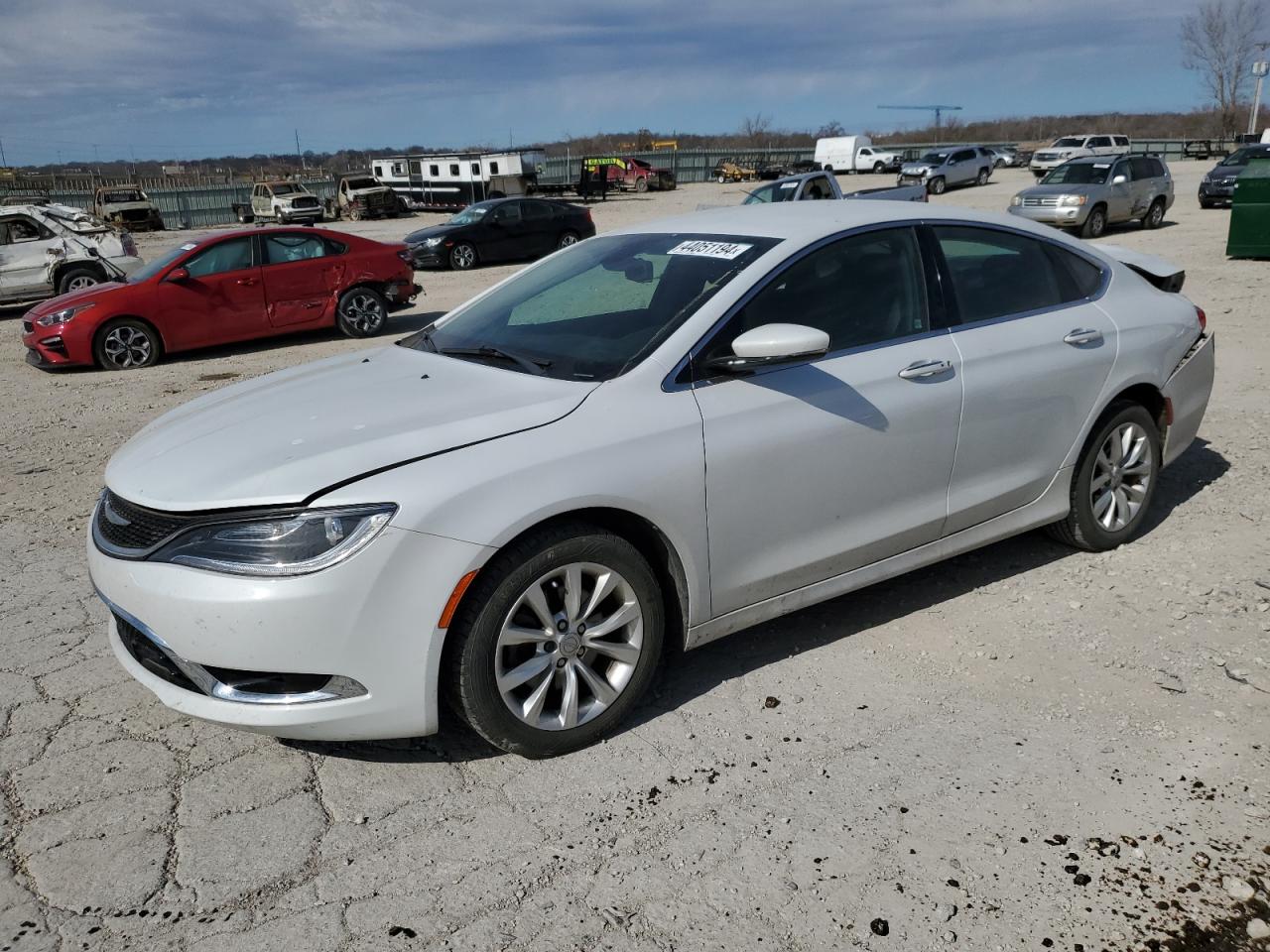 CHRYSLER 200 2015 1c3ccccb3fn592643