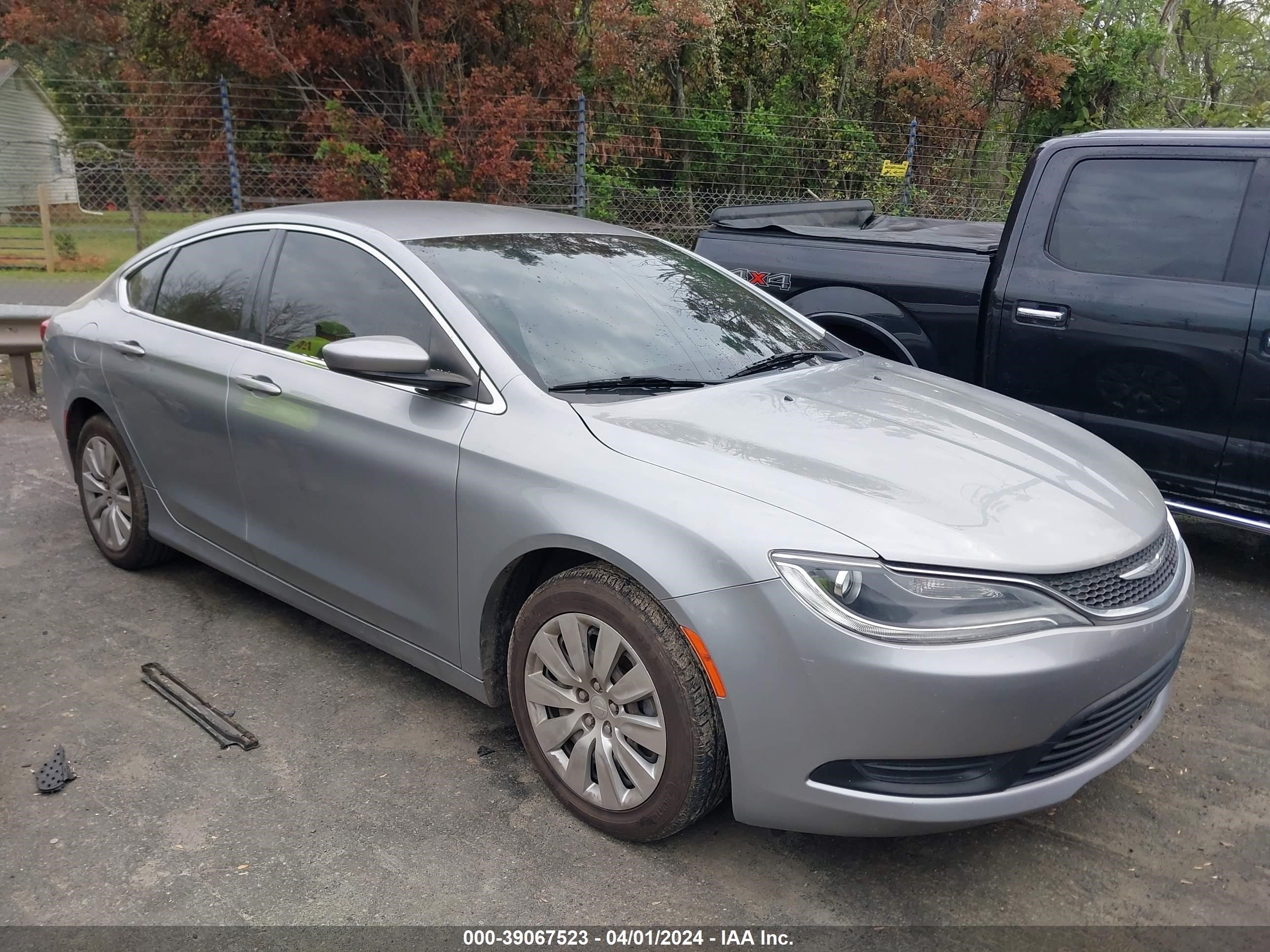 CHRYSLER 200 2017 1c3cccfb2hn512473