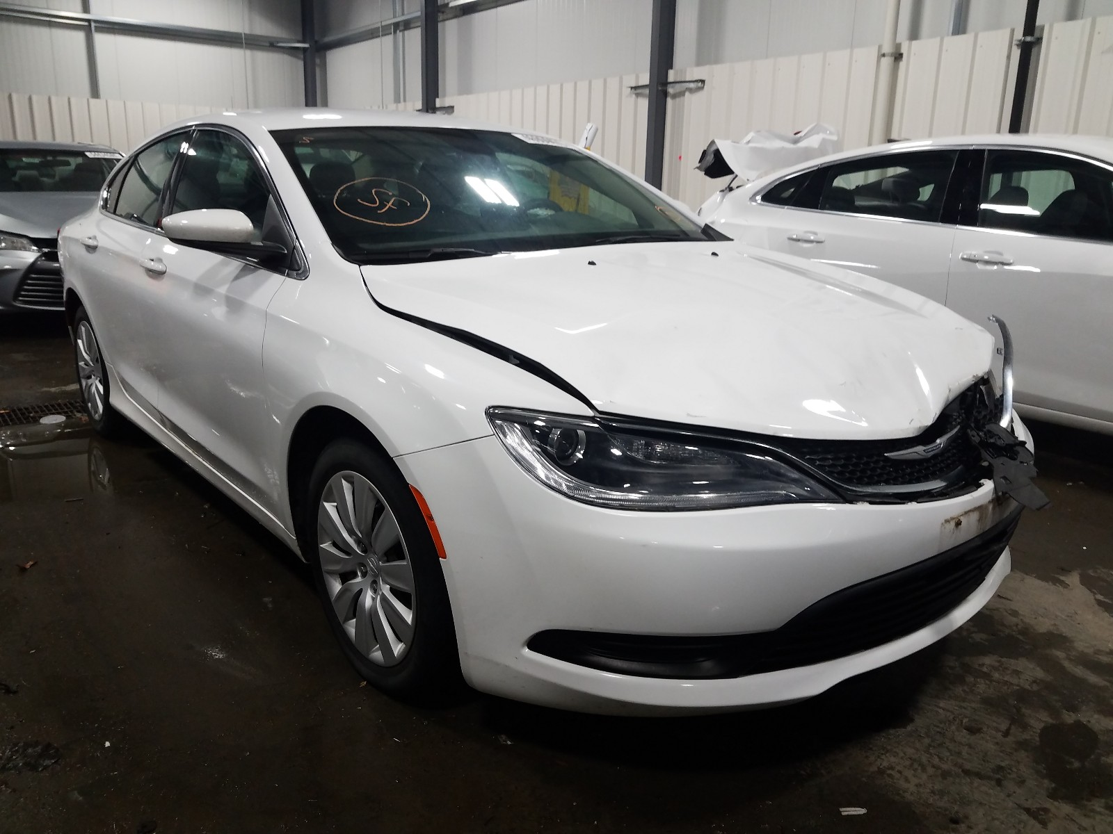 CHRYSLER 200 LX 2015 1c3cccfb3fn667188