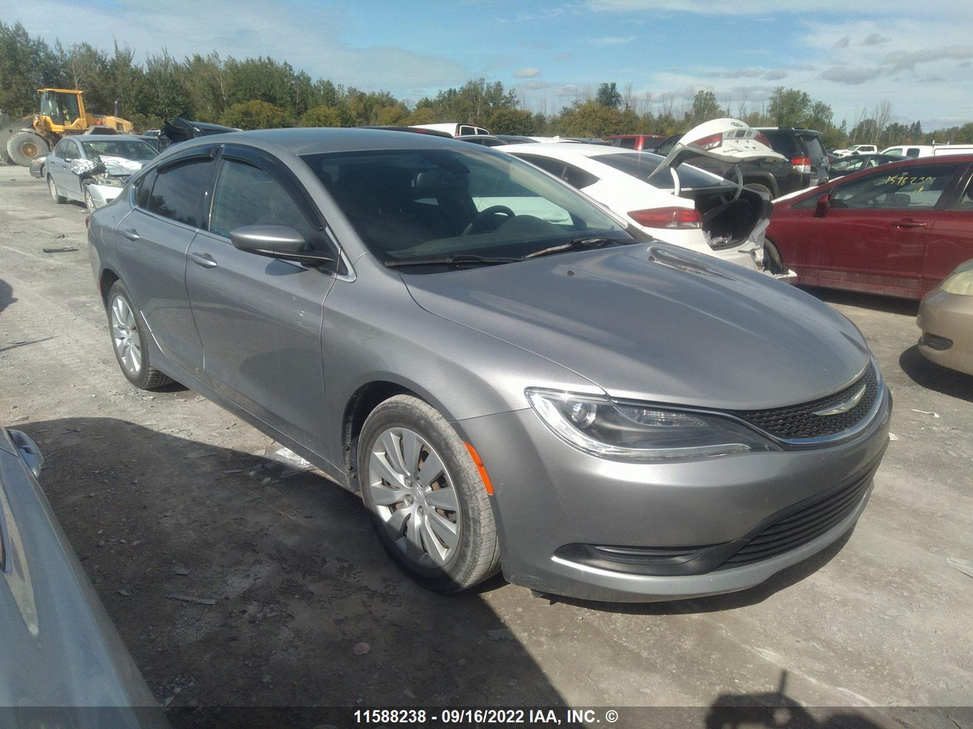 CHRYSLER 200 2015 1c3cccfb4fn696862