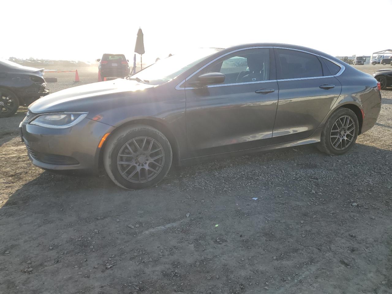 CHRYSLER 200 2015 1c3cccfb7fn567787