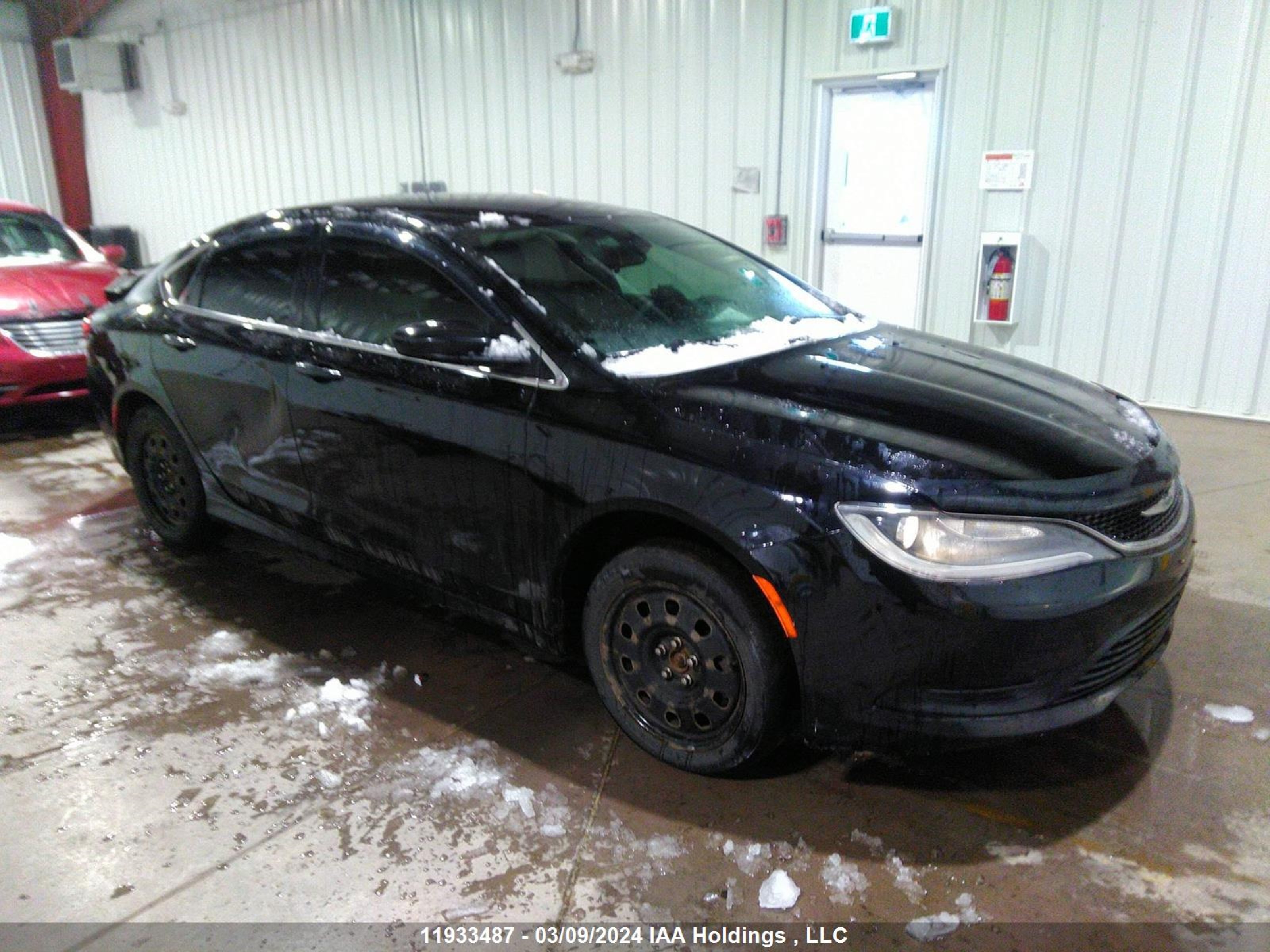 CHRYSLER 200 2015 1c3cccfb7fn570477