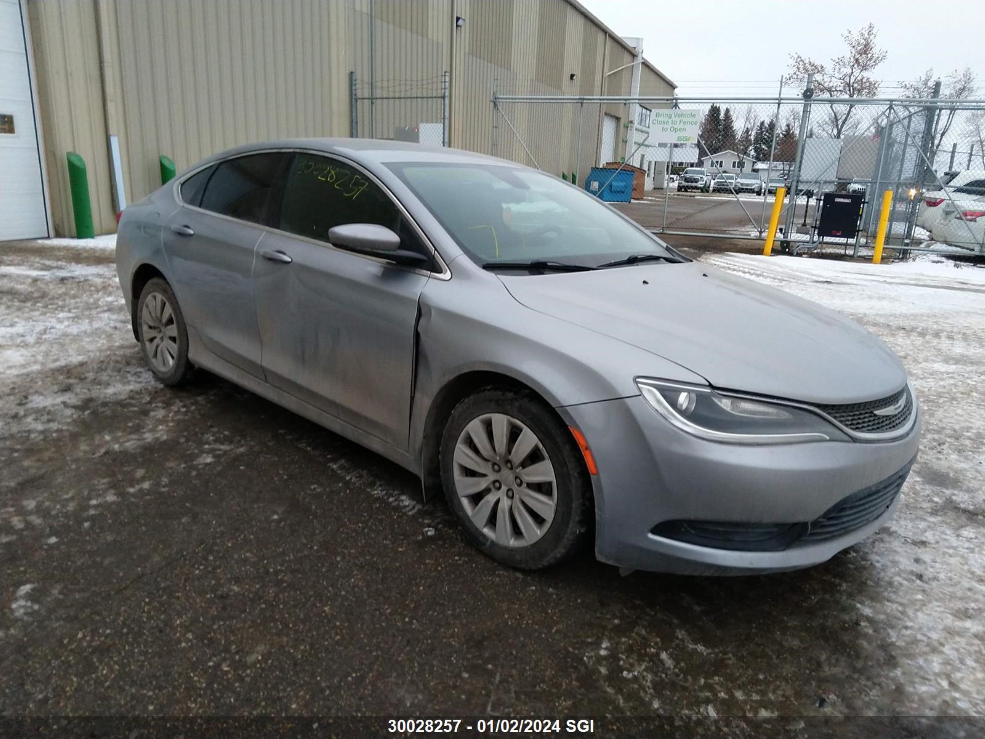 CHRYSLER 200 2015 1c3cccfb8fn679076