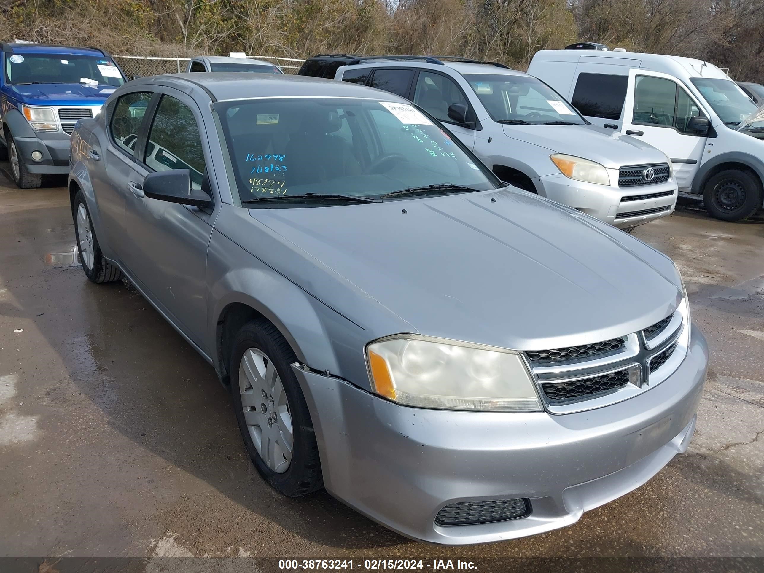 DODGE AVENGER 2013 1c3cdzab1dn540444