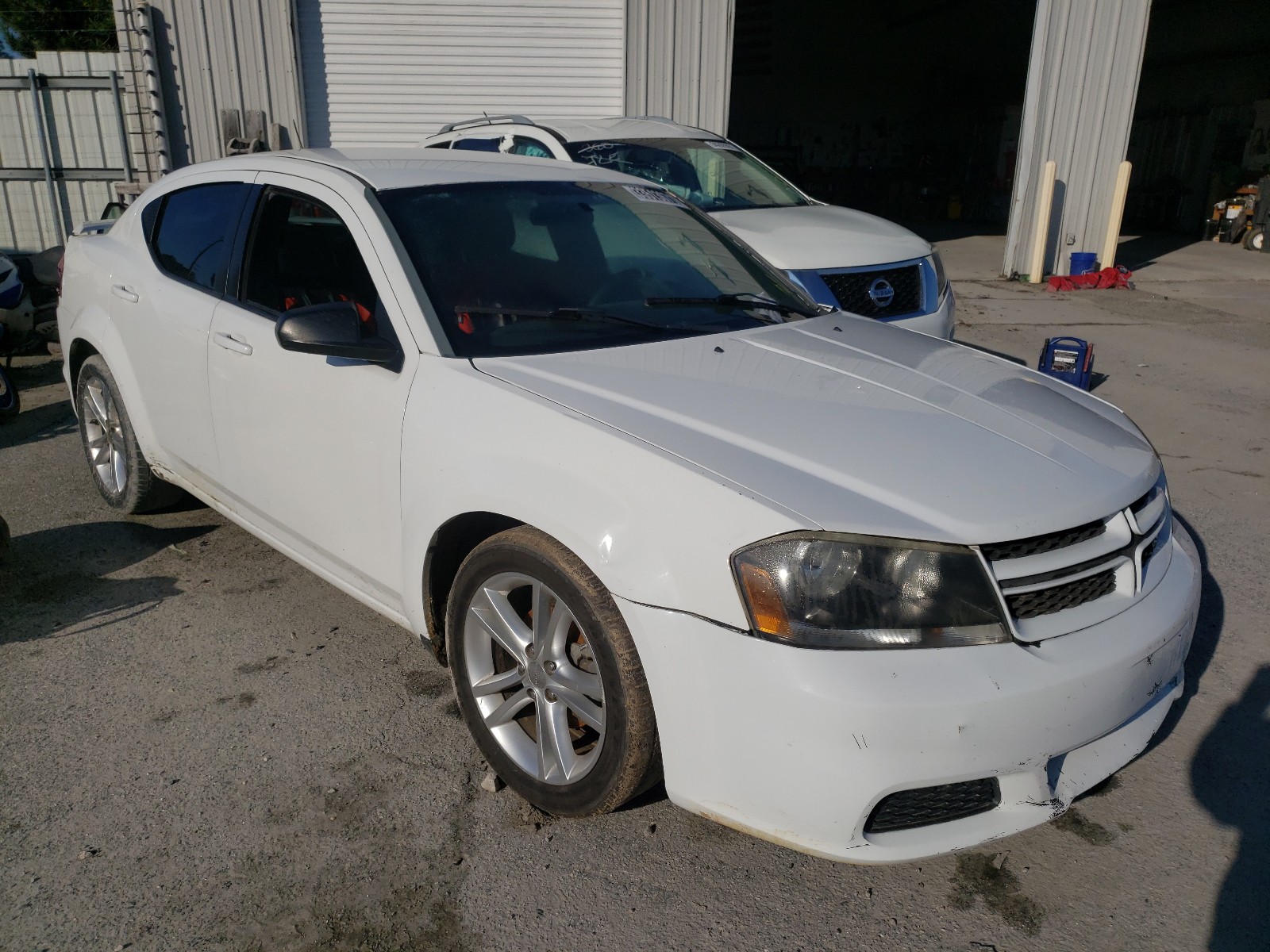 DODGE AVENGER SE 2014 1c3cdzab4en225736