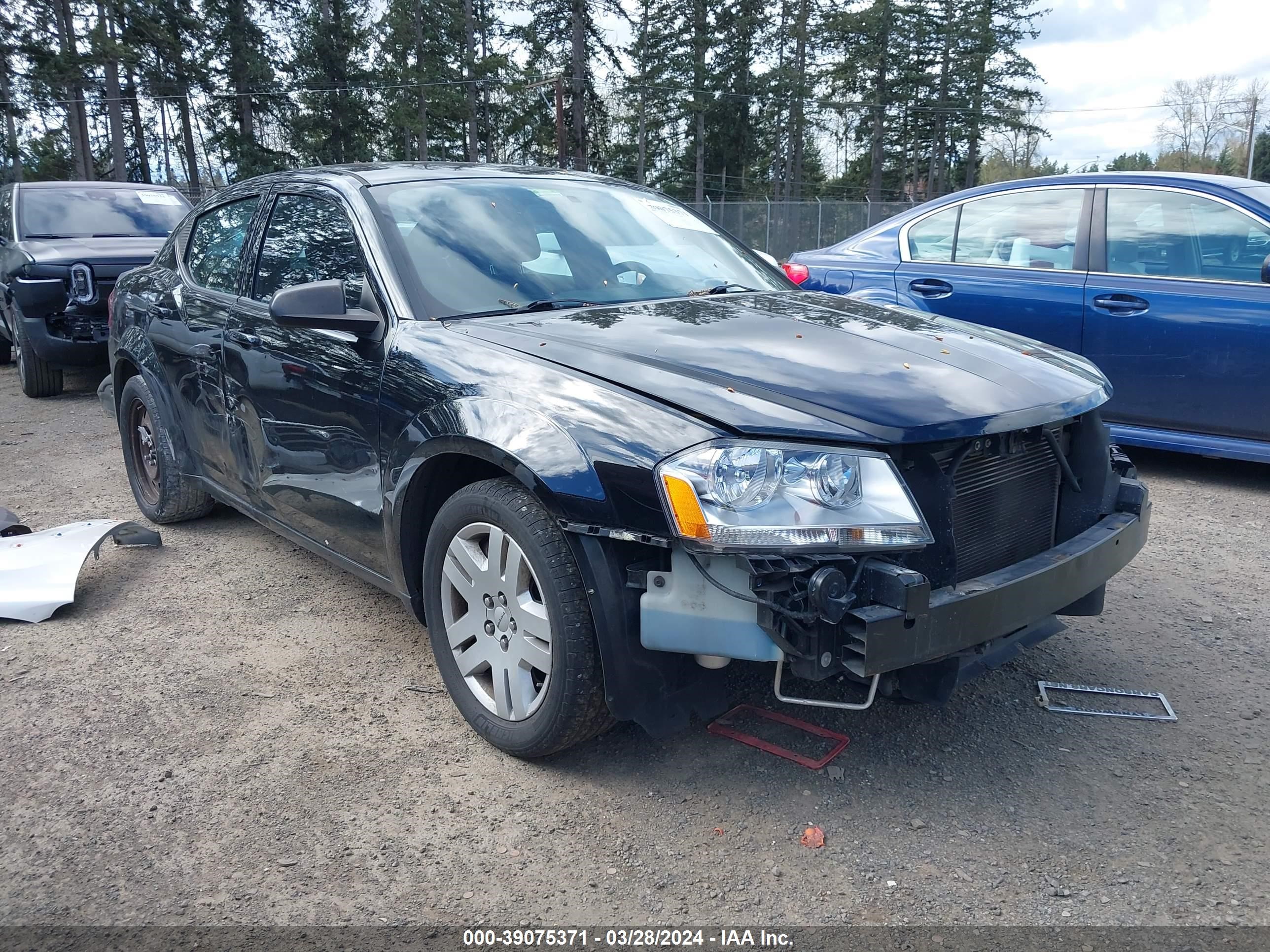 DODGE AVENGER 2013 1c3cdzab5dn684174