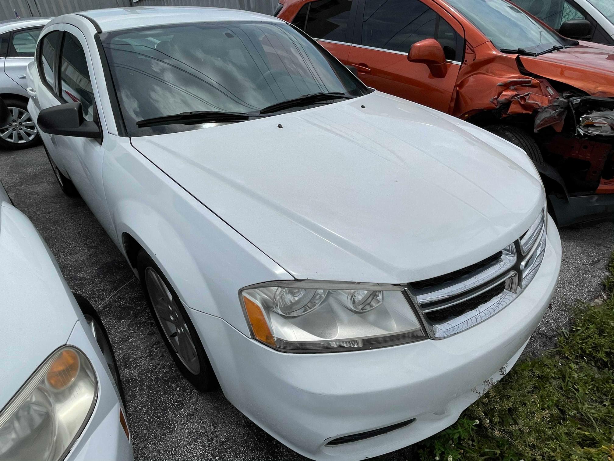 DODGE AVENGER SE 2013 1c3cdzab8dn662279