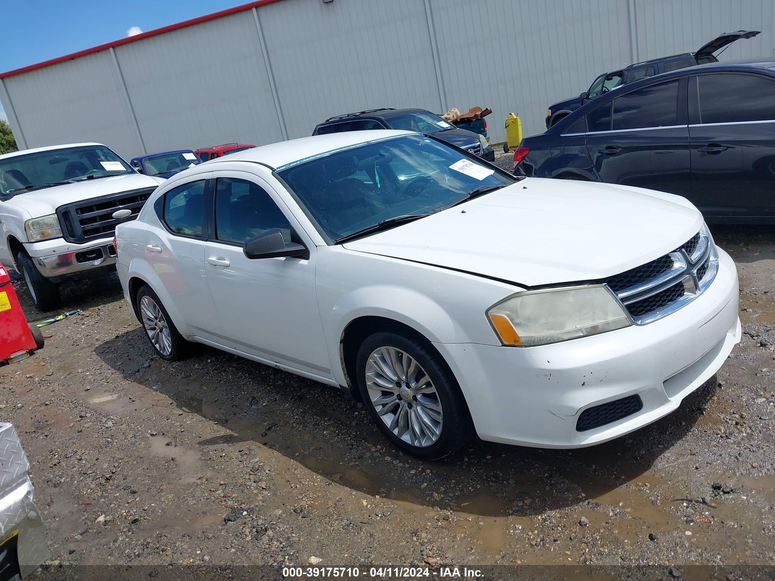 DODGE AVENGER 2013 1c3cdzab9dn681424