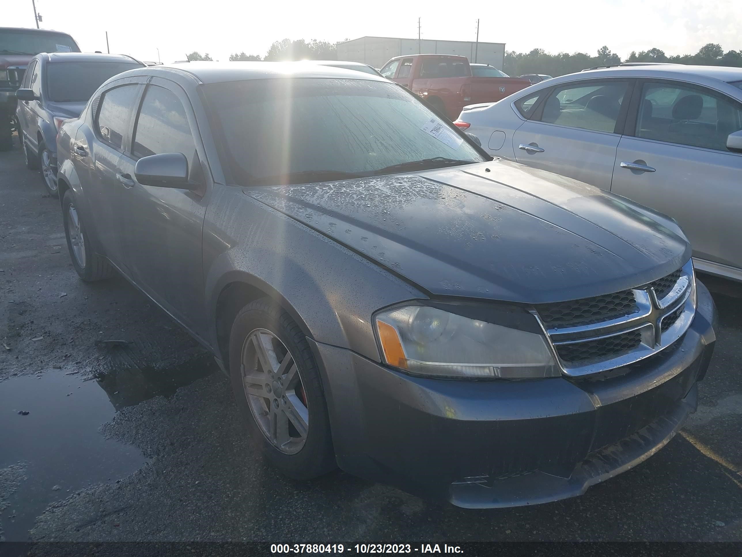 DODGE AVENGER 2013 1c3cdzcb3dn661439