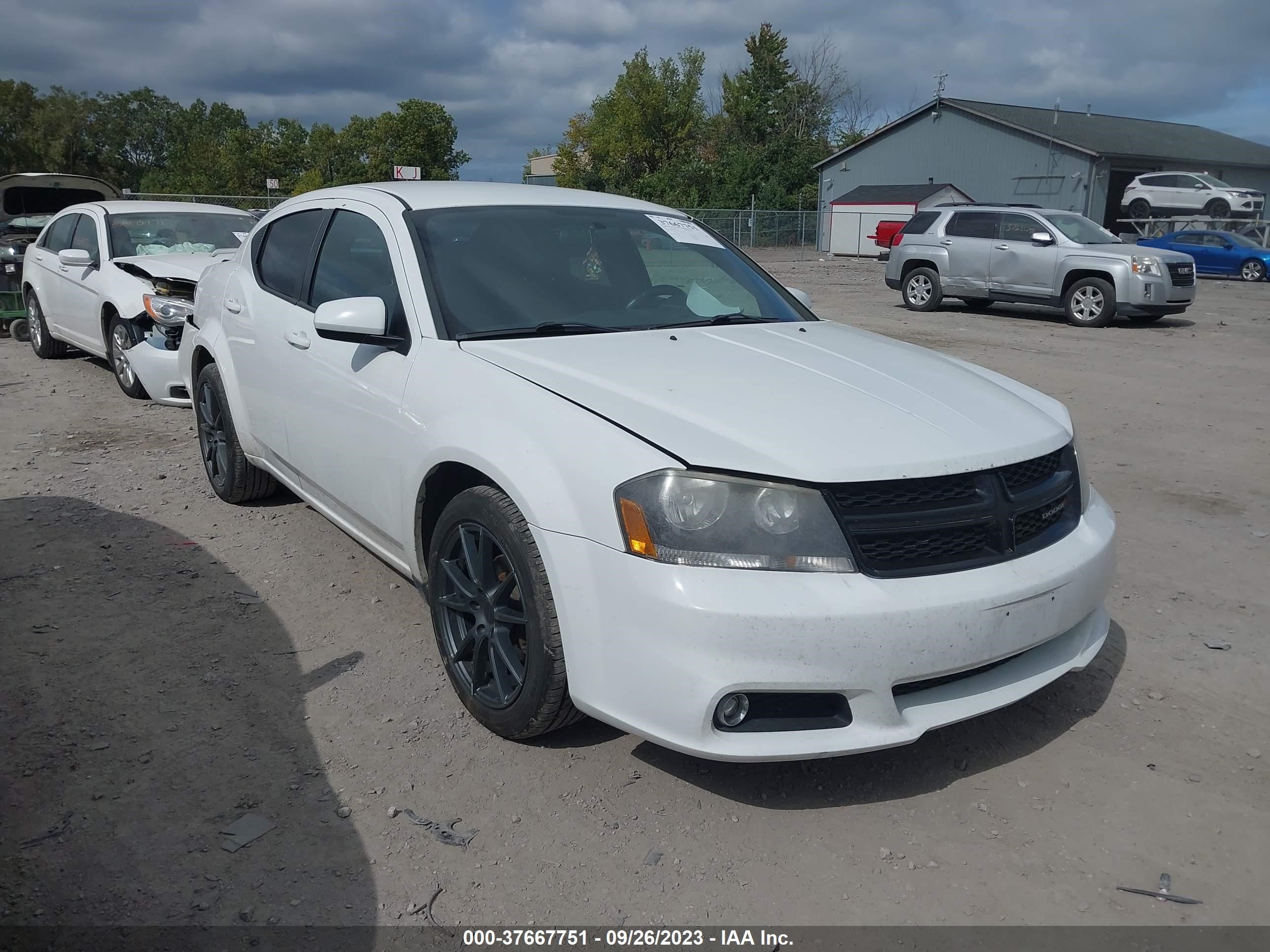 DODGE AVENGER 2013 1c3cdzcb9dn620264