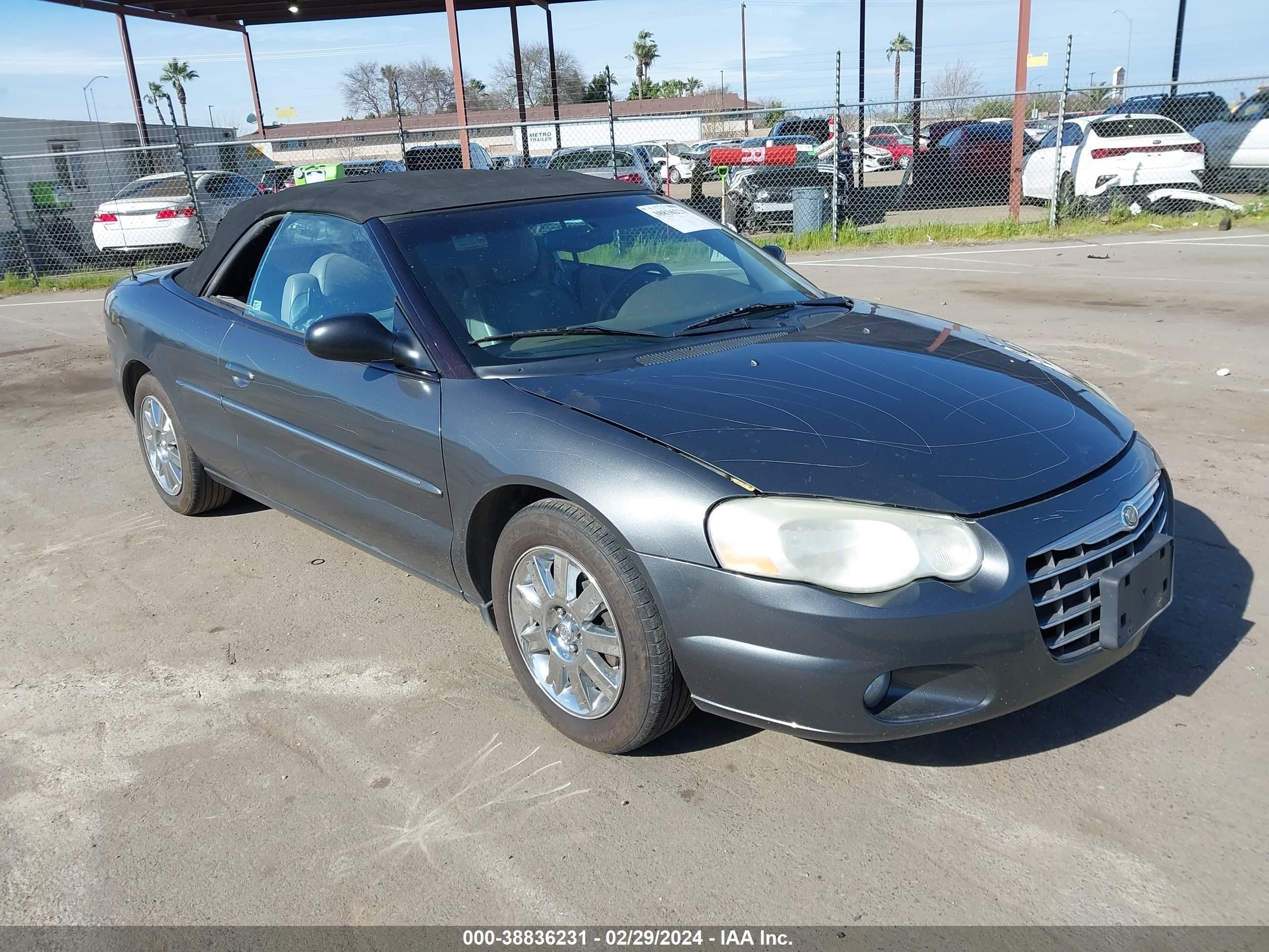 CHRYSLER SEBRING 2005 1c3el65r85n705571