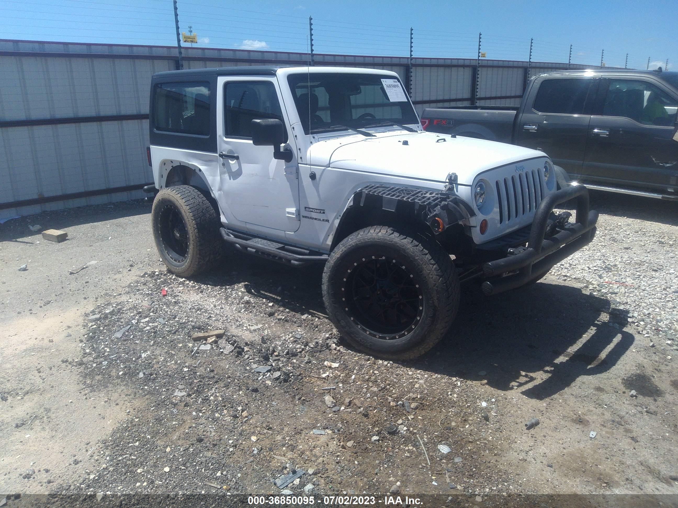 JEEP WRANGLER 2013 1c4ajwag9dl639398