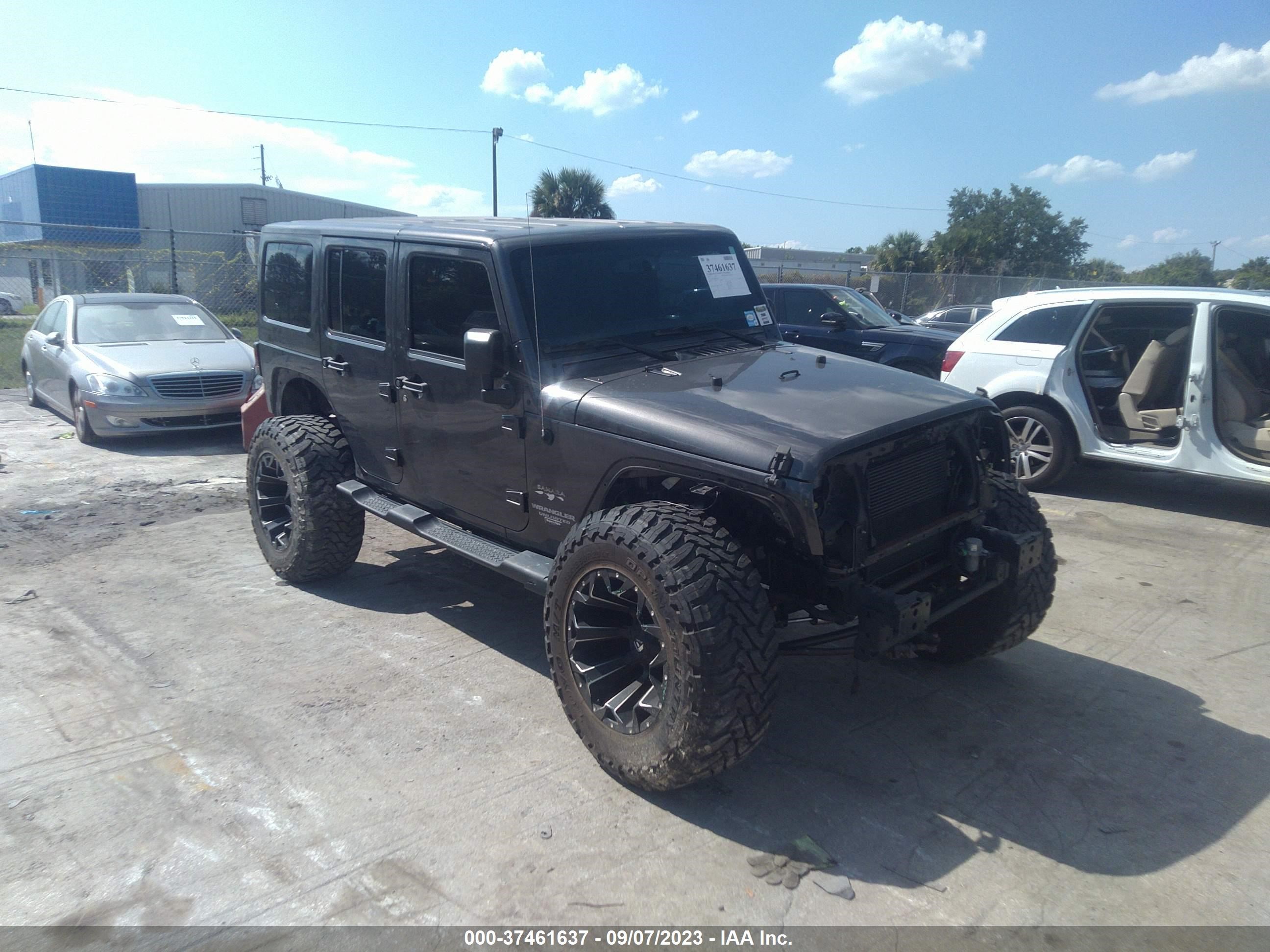 JEEP WRANGLER 2017 1c4bjweg0hl601112