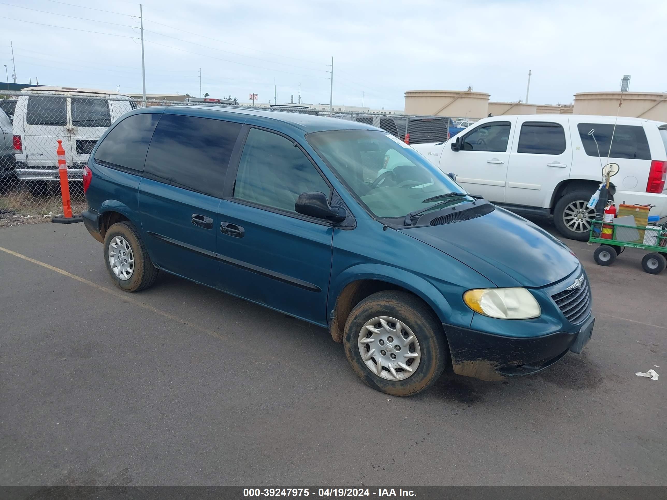 CHRYSLER VOYAGER 2002 1c4gj25332b508562