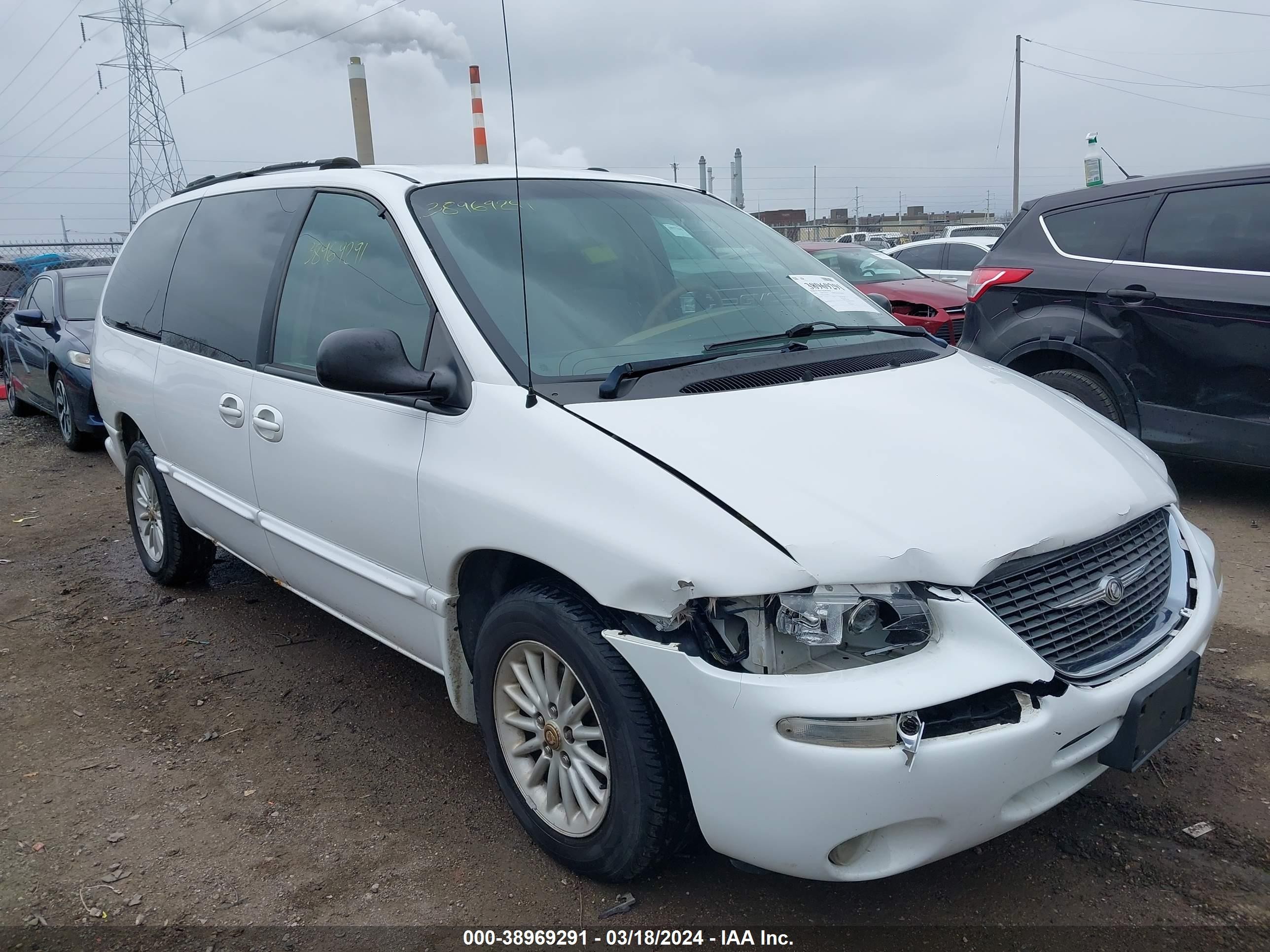 CHRYSLER TOWN & COUNTRY 2000 1c4gp44g1yb800377