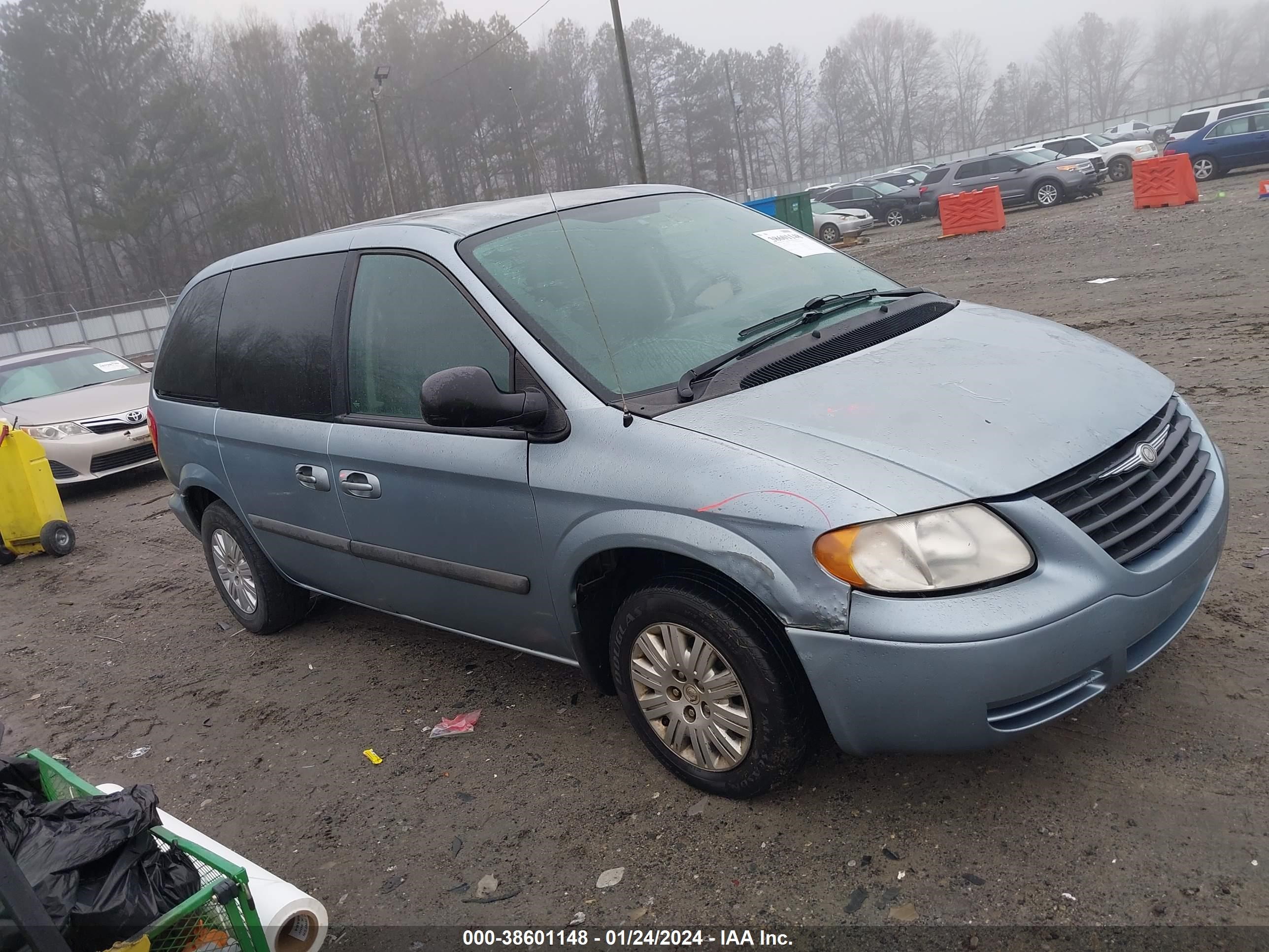 CHRYSLER TOWN & COUNTRY 2005 1c4gp45r45b441716