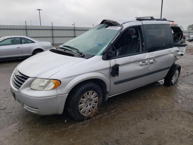 CHRYSLER MINIVAN 2005 1c4gp45r65b317656