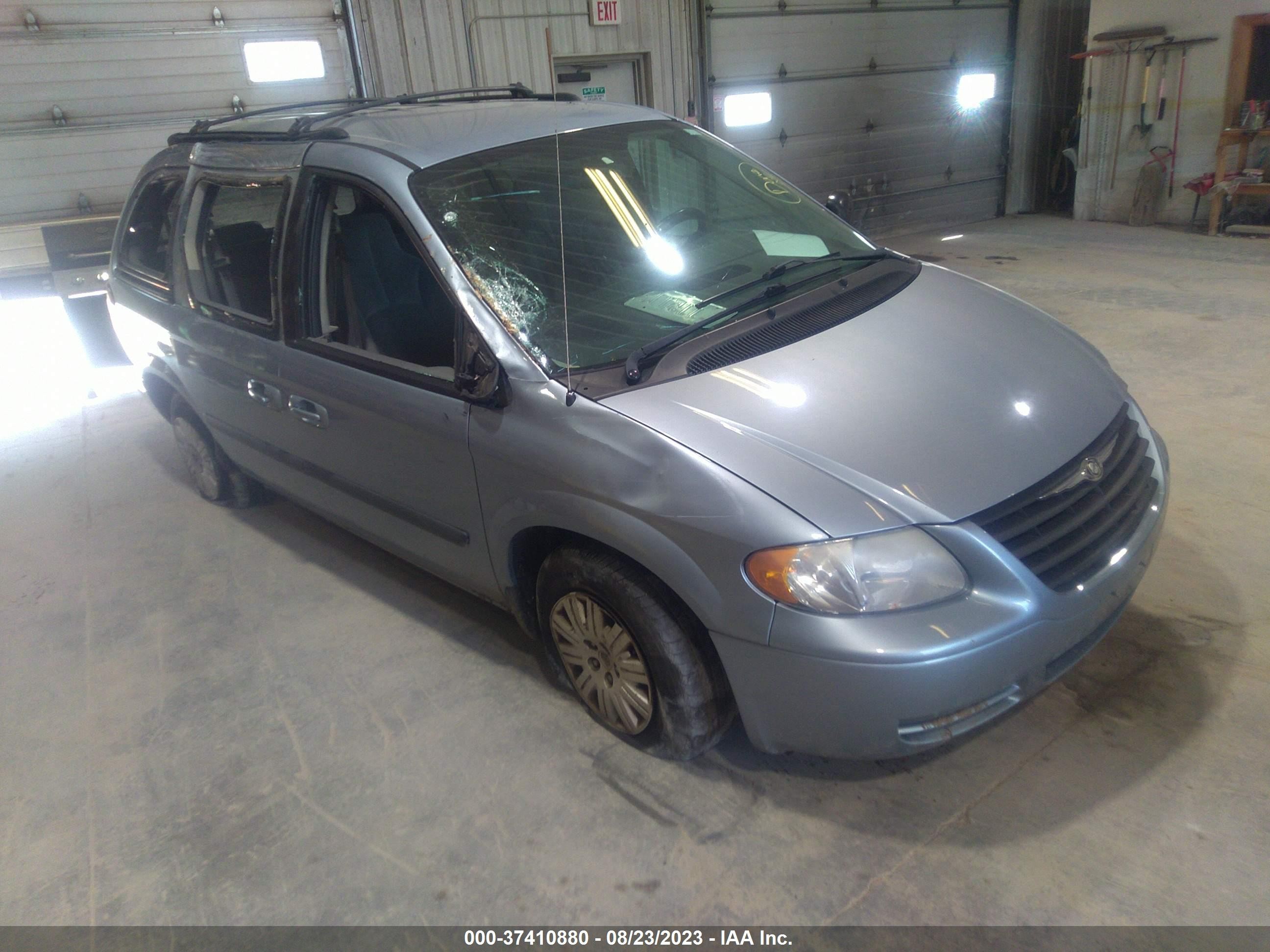 CHRYSLER TOWN & COUNTRY 2005 1c4gp45r75b253367