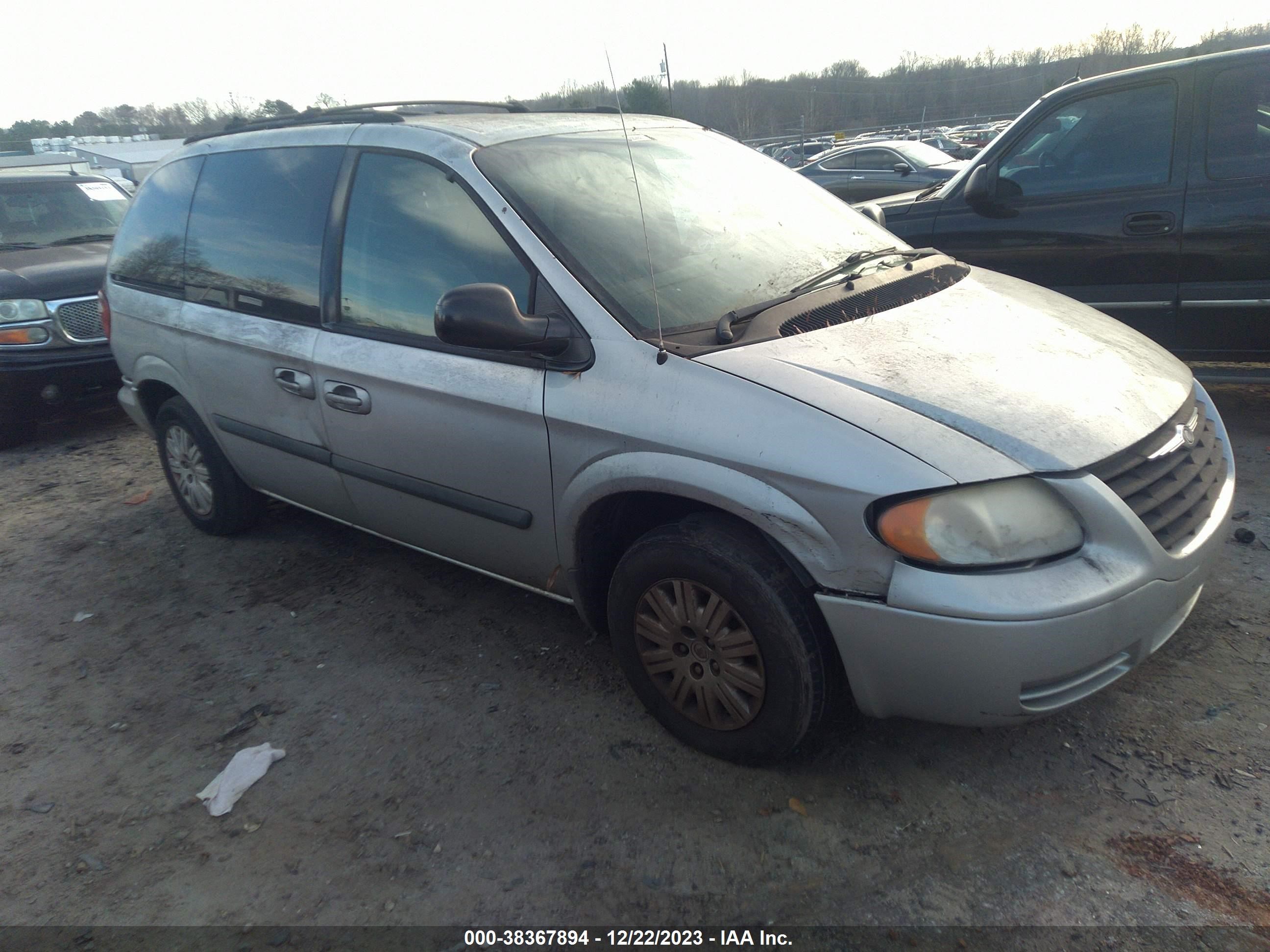 CHRYSLER TOWN & COUNTRY 2005 1c4gp45r85b101761