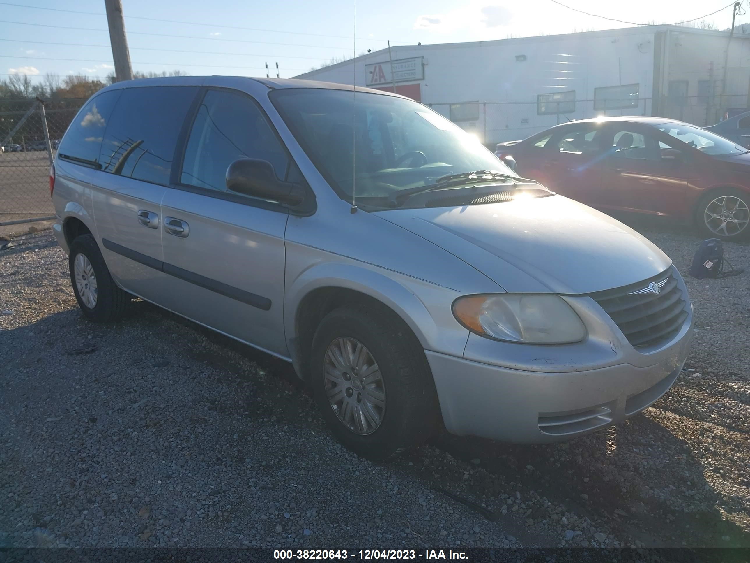 CHRYSLER TOWN & COUNTRY 2005 1c4gp45r85b386039