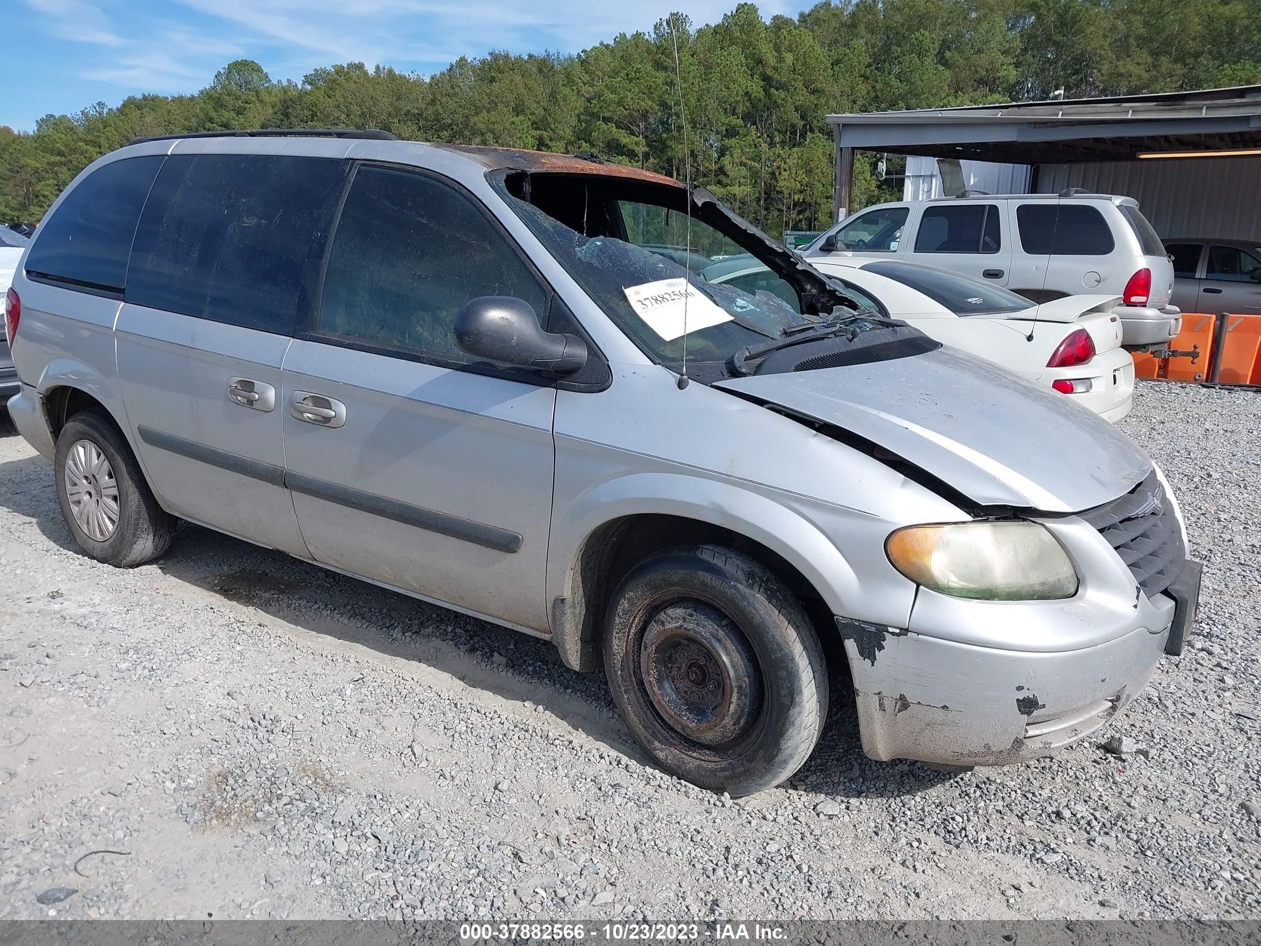 CHRYSLER TOWN & COUNTRY 2005 1c4gp45r95b295247