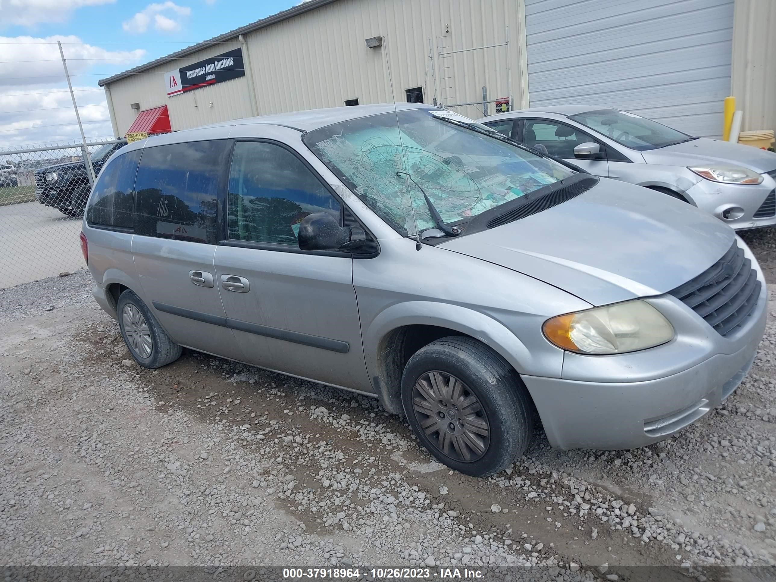 CHRYSLER TOWN & COUNTRY 2005 1c4gp45rx5b231489