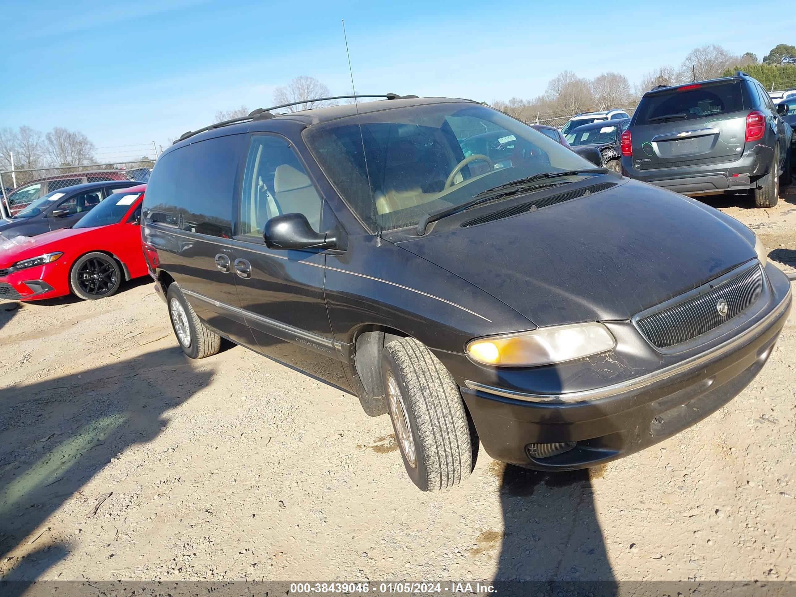 CHRYSLER TOWN & COUNTRY 1997 1c4gp54r2vb310095