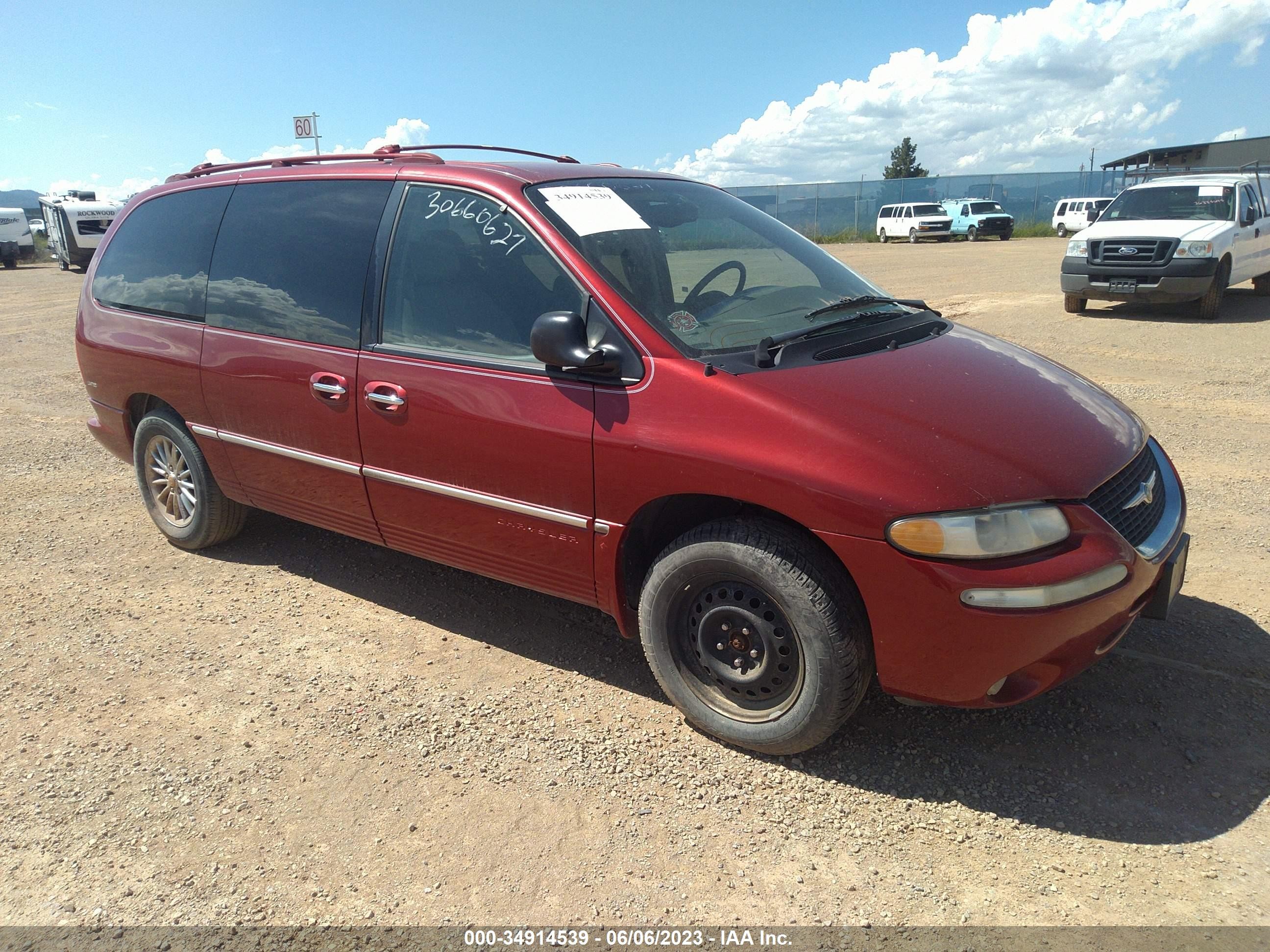 CHRYSLER TOWN & COUNTRY 2000 1c4gp64l0yb616718