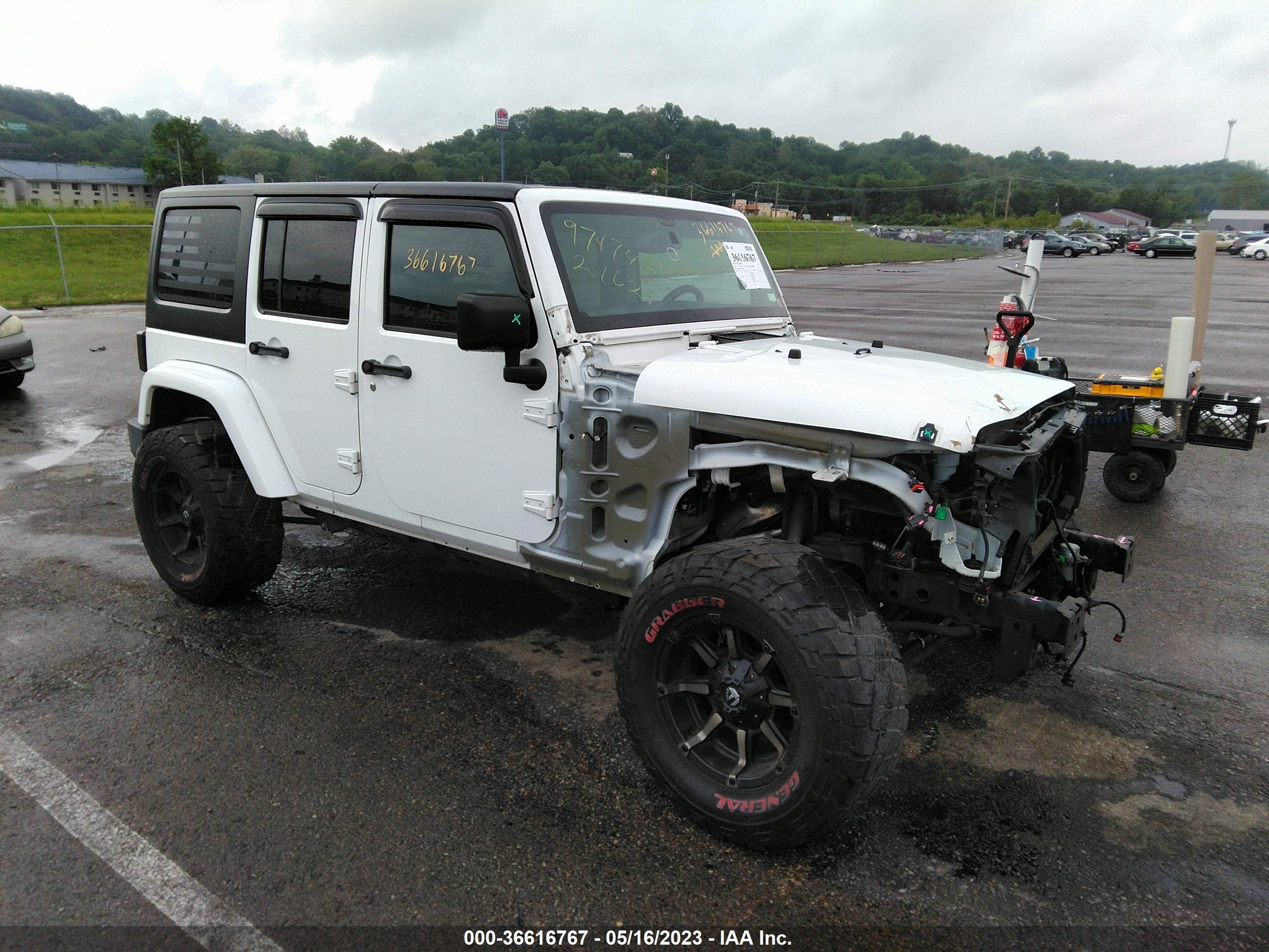 JEEP WRANGLER 2017 1c4hjweg7hl627698