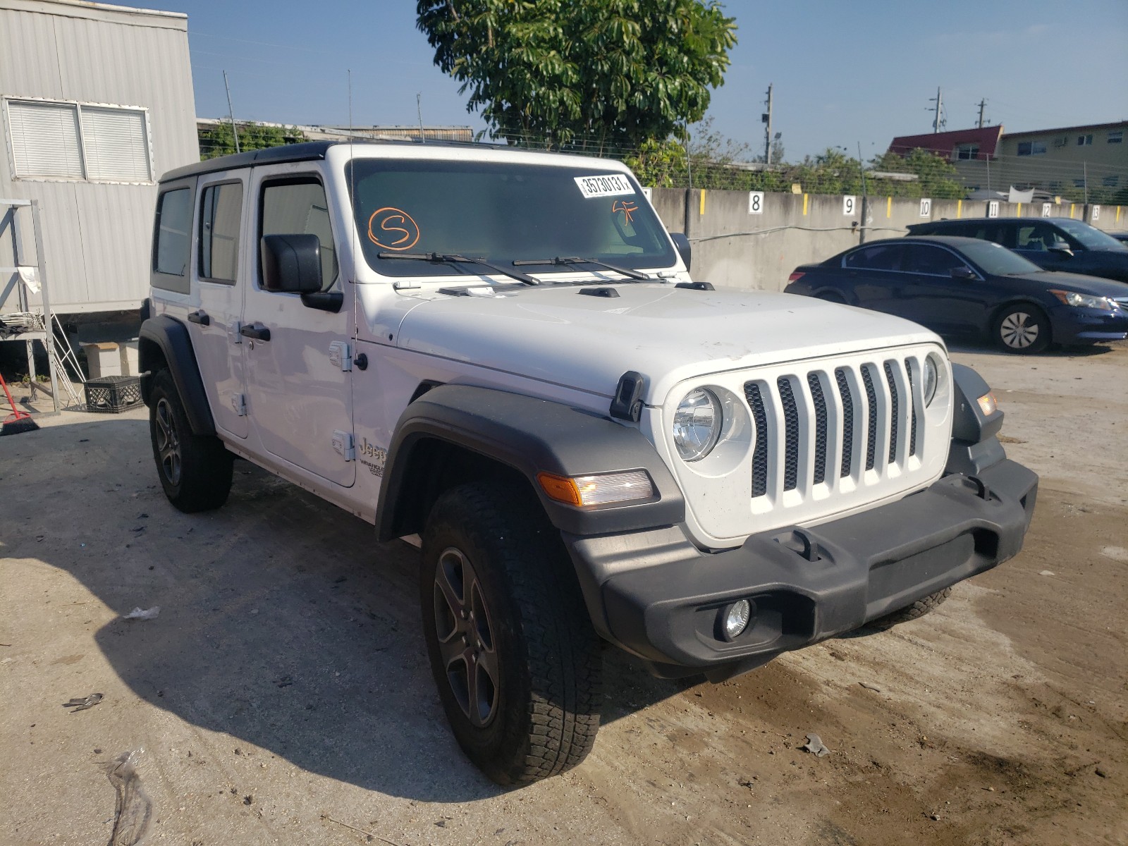 JEEP WRANGLER U 2018 1c4hjxdg4jw250291