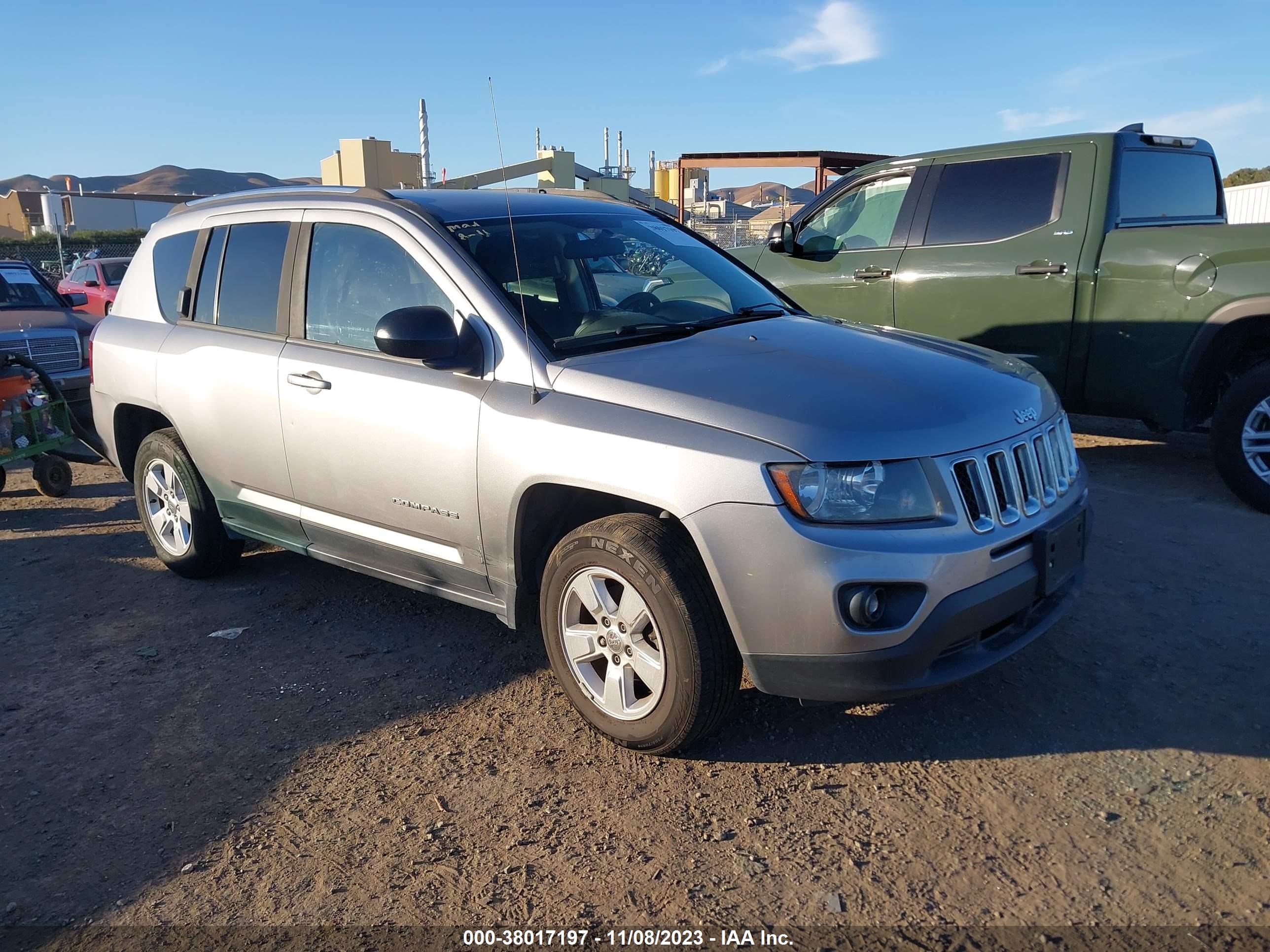 JEEP COMPASS 2014 1c4njcba2ed844583