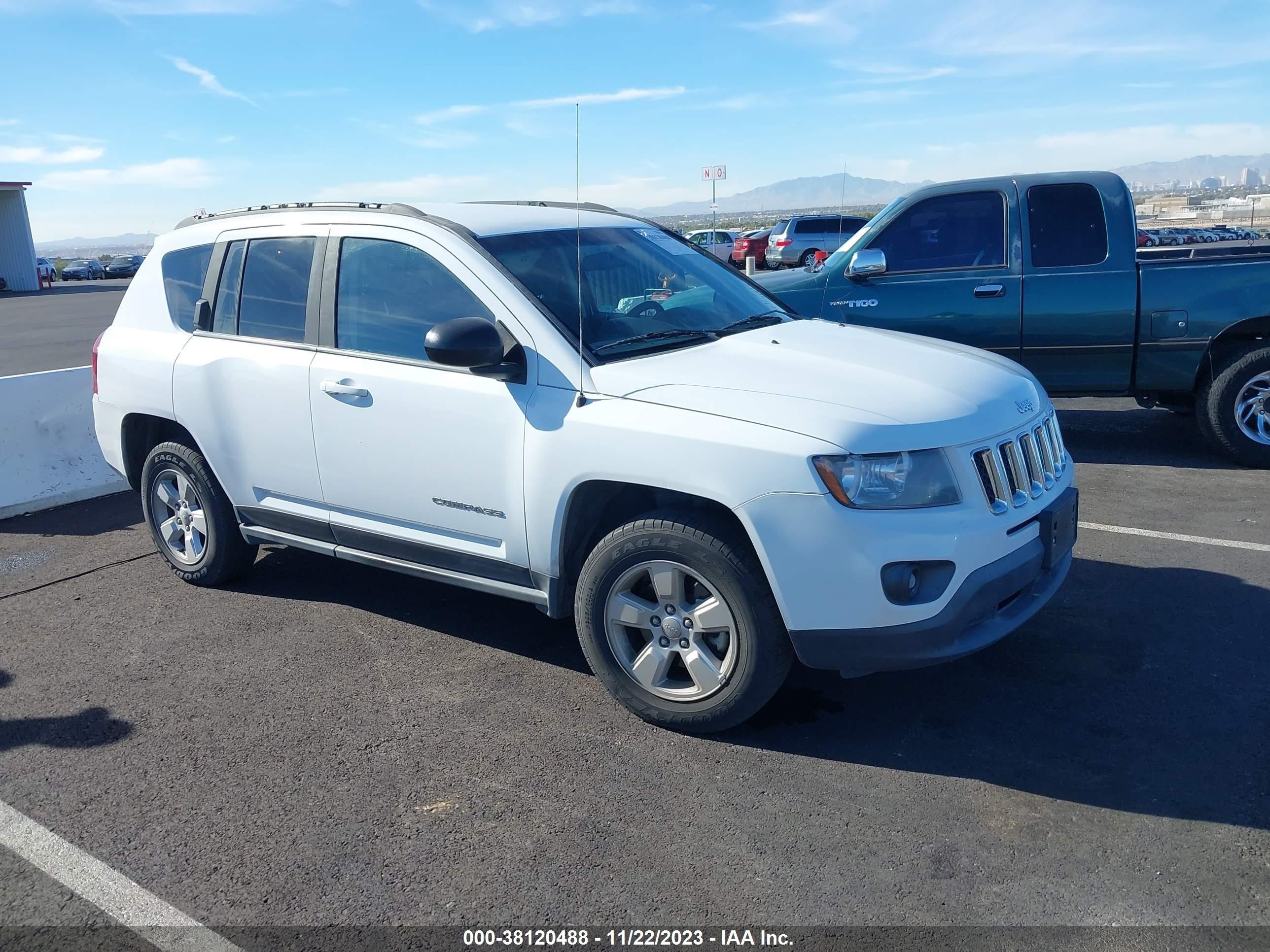 JEEP COMPASS 2015 1c4njcba3fd386327